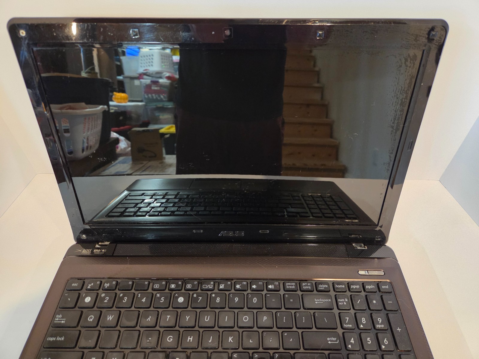 Asus K52F-BIN6 Intel Pentium P6200 2.13GHz 3 GB ***No Charger***