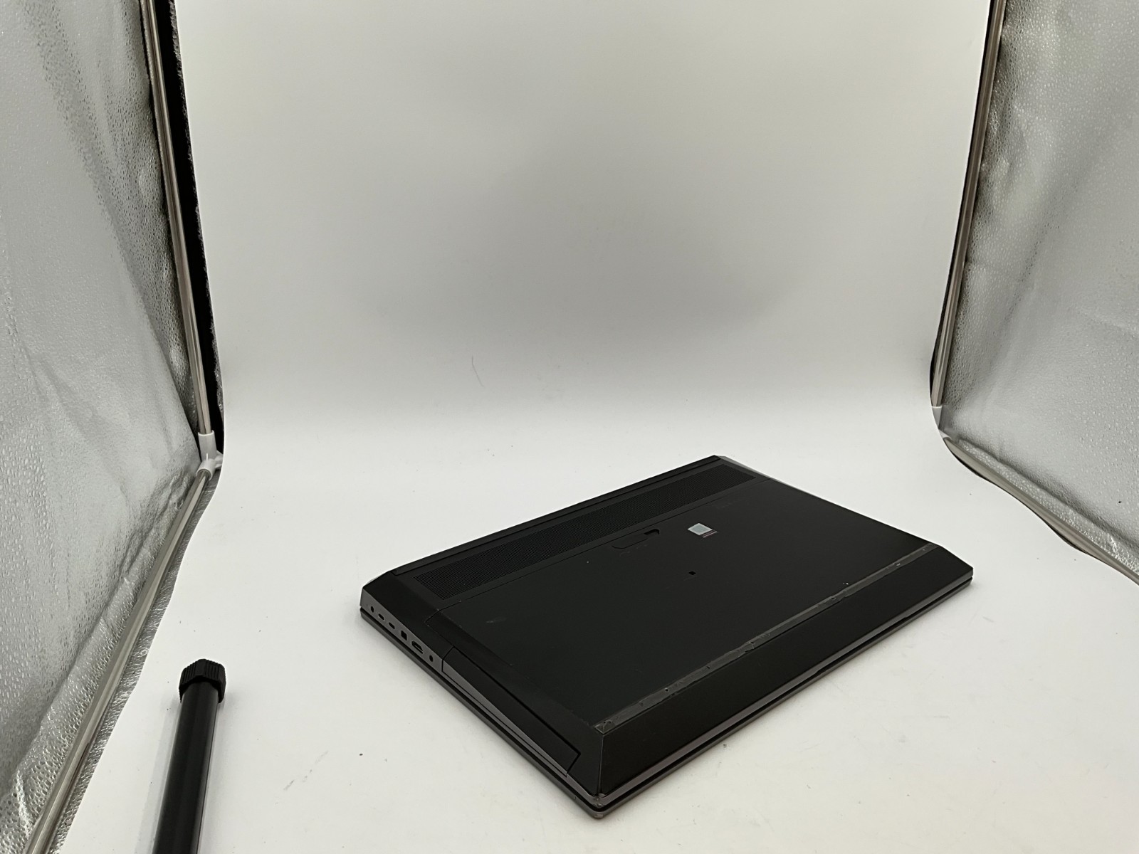 HP ZBook 17 G5 2XD26AV i7-8850H 48gb 512GBx1TB P4200 LAPTOP 5CD8350TQ5