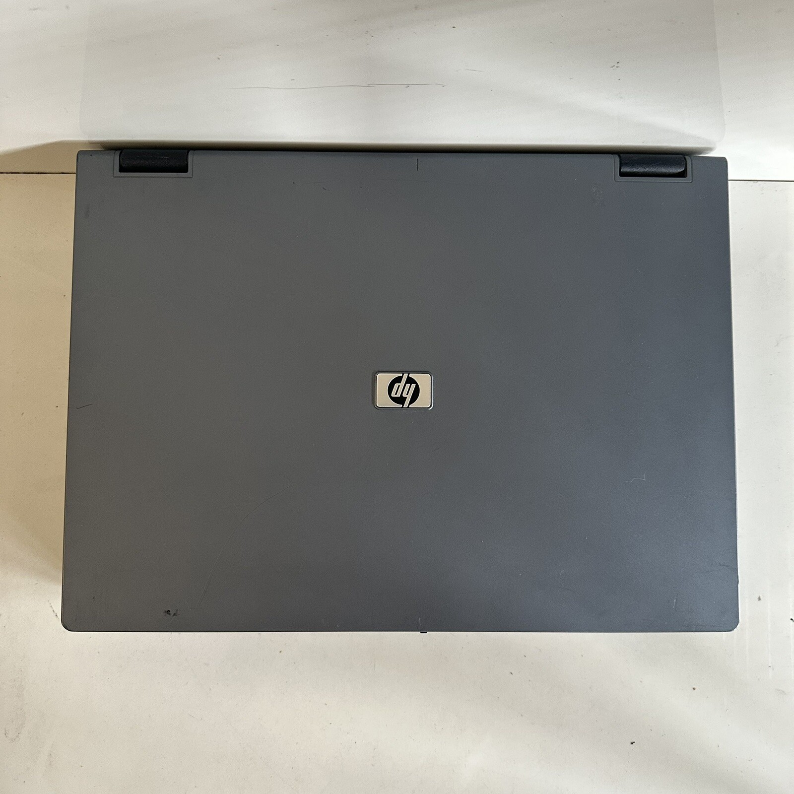 14.1” HP Compaq 6510b Laptop Intel Centrino Duo No HDD No RAM Scraps/Salvage