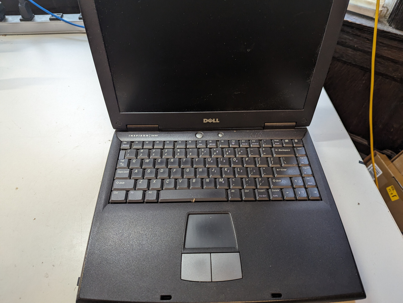 Dell Inspiron 2650 FOR PARTS ONLY no hard drive