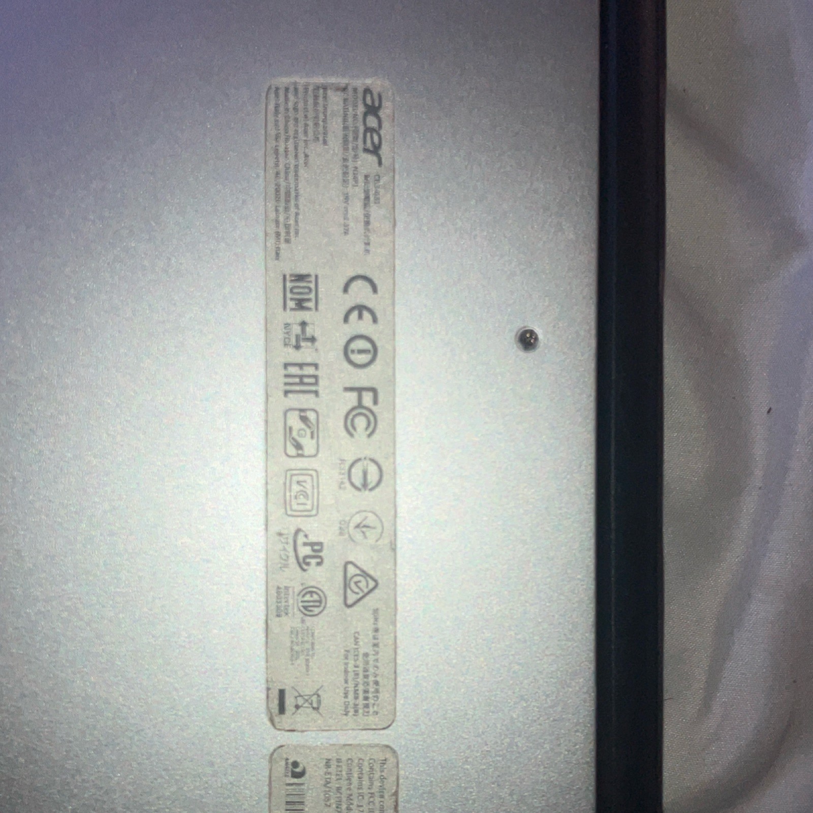 Acer Chromebook 11.6 in Silver Laptop Intel Chrome OS Wi-Fi Webcam HDMI USB3
