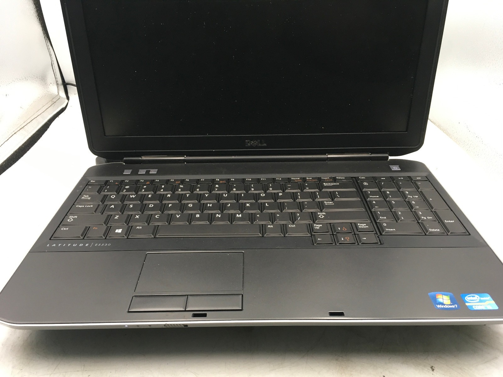 DELL LATITUDE E5530 – FOR PARTS/NO POWER – INTEL I3 5TH GEN – 4GB RAM – READ -BB