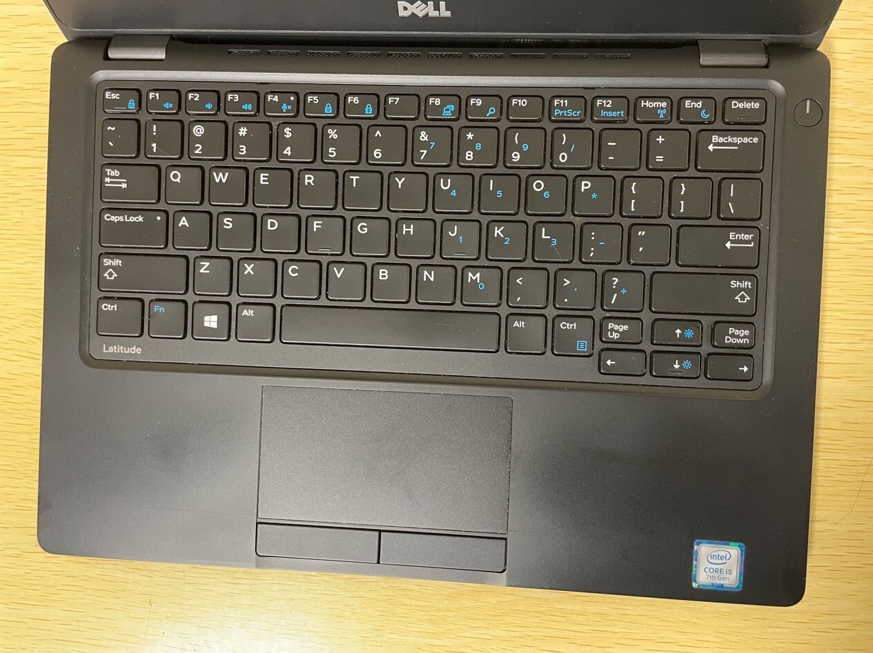 Dell Latitude 5280 i5-7300U 2.60Ghz 16GB 256GB SSD Win 10 Pro w/ AC Adapter
