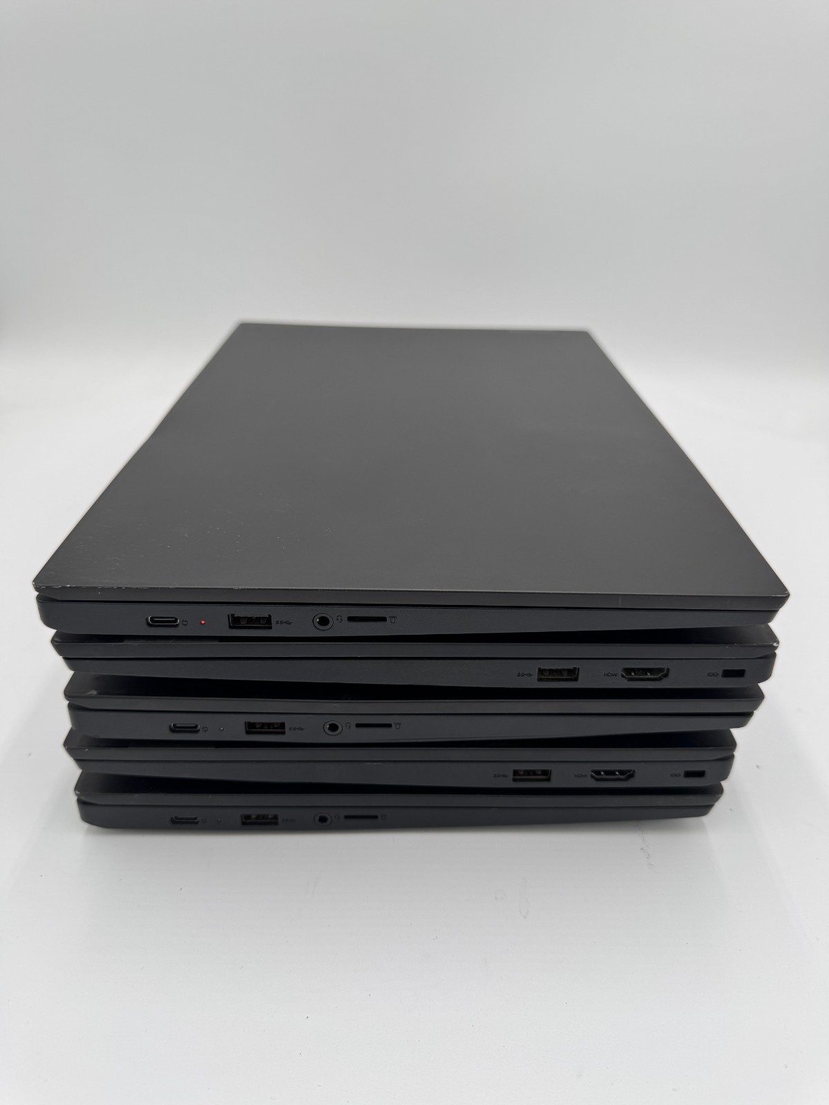 Lenovo 14W A6-9220C 1.8 GHz 4GB DDR4 NO SSD | NO OS (LOT OF 5)