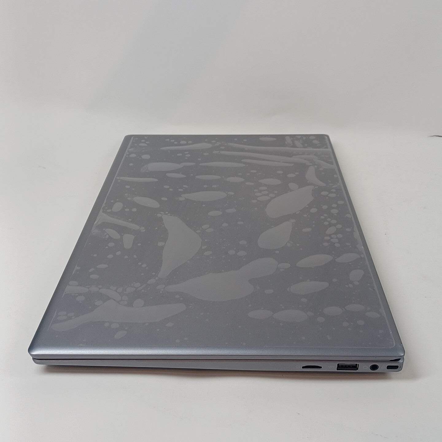 Broken AMD 14″ 3020e 1.2GHz 4GB RAM 128GB SSD Broken Keyboard
