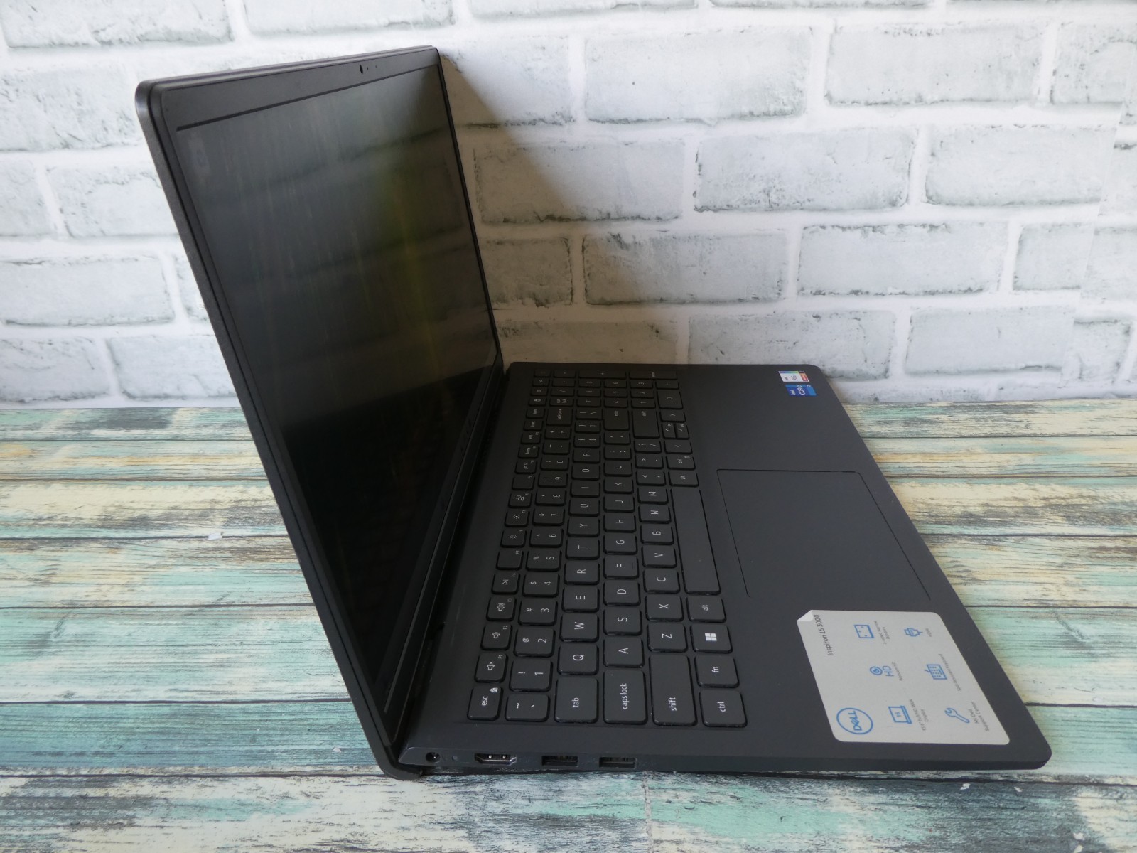 Dell Inspiron 15 3511 15.6″ Core i7-1165G7 16GB RAM 256GB NVMe SSD Win-11