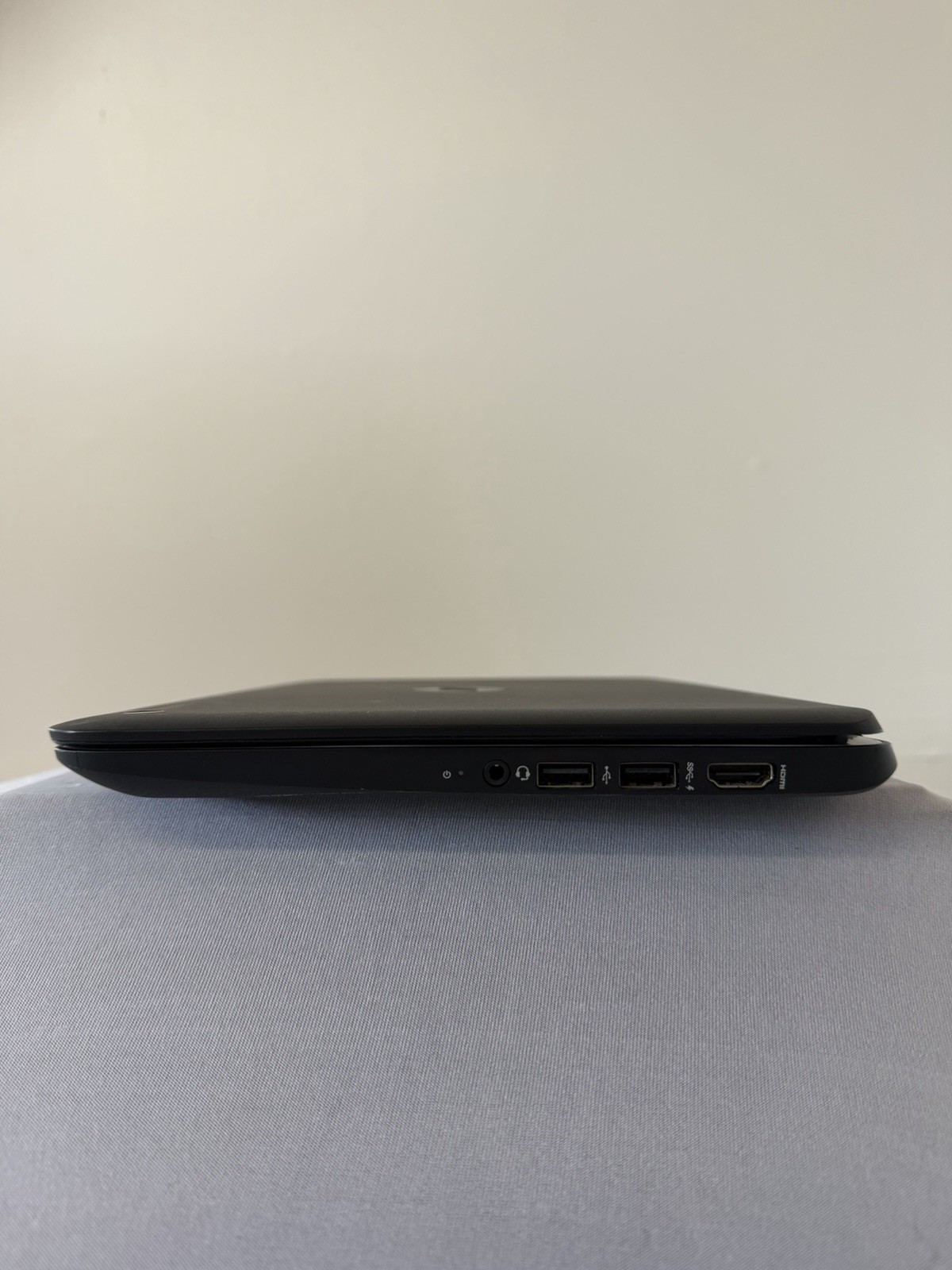 HP Chromebook 11 G4 – Screen Marked – Intel Celeron N2840 – RAM 2 GB – Read Des