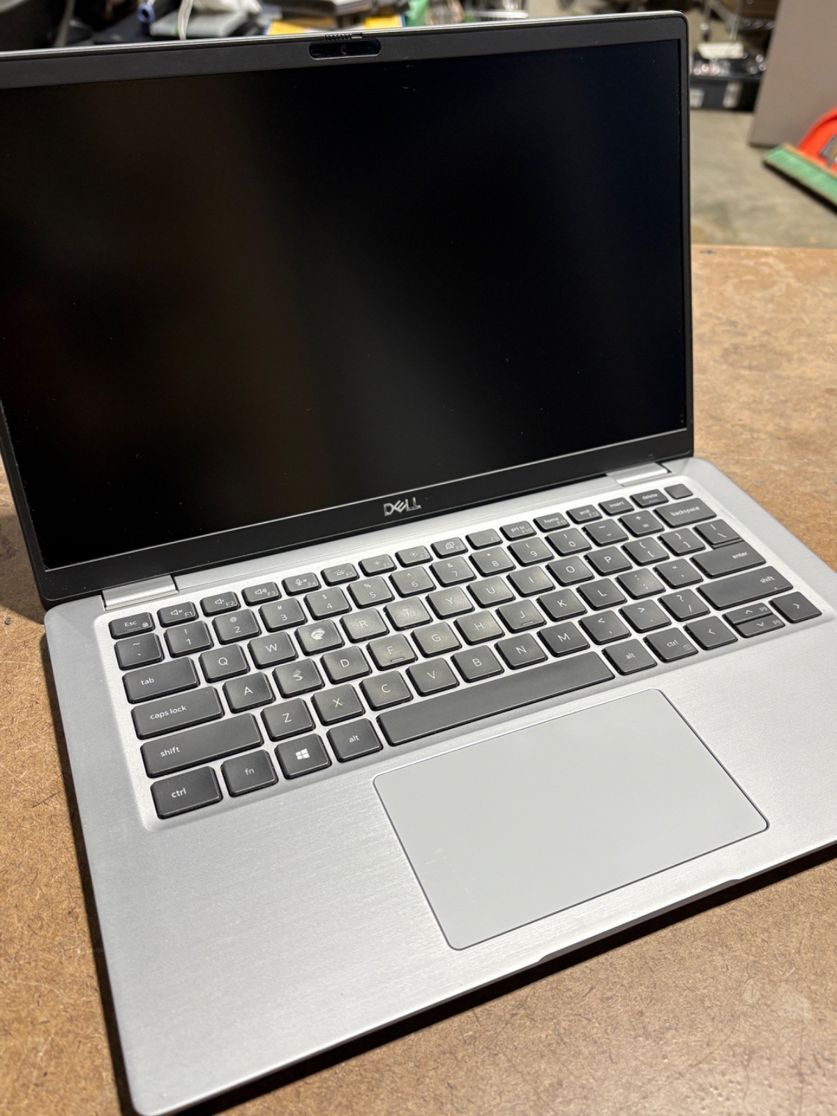 Dell Latitude 7410 14″ FHD i5-10310U 16GB RAM 256GB SSD No Charger/OS