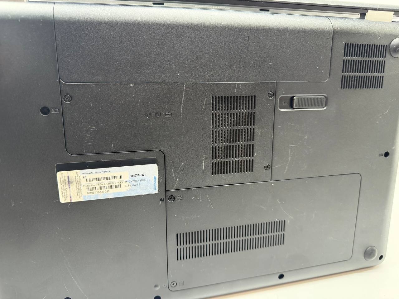 HP Compaq Presario CQ56 Laptop 15.6″ Intel Celeron 900 2.2GHz 2GB RAM Windows 7