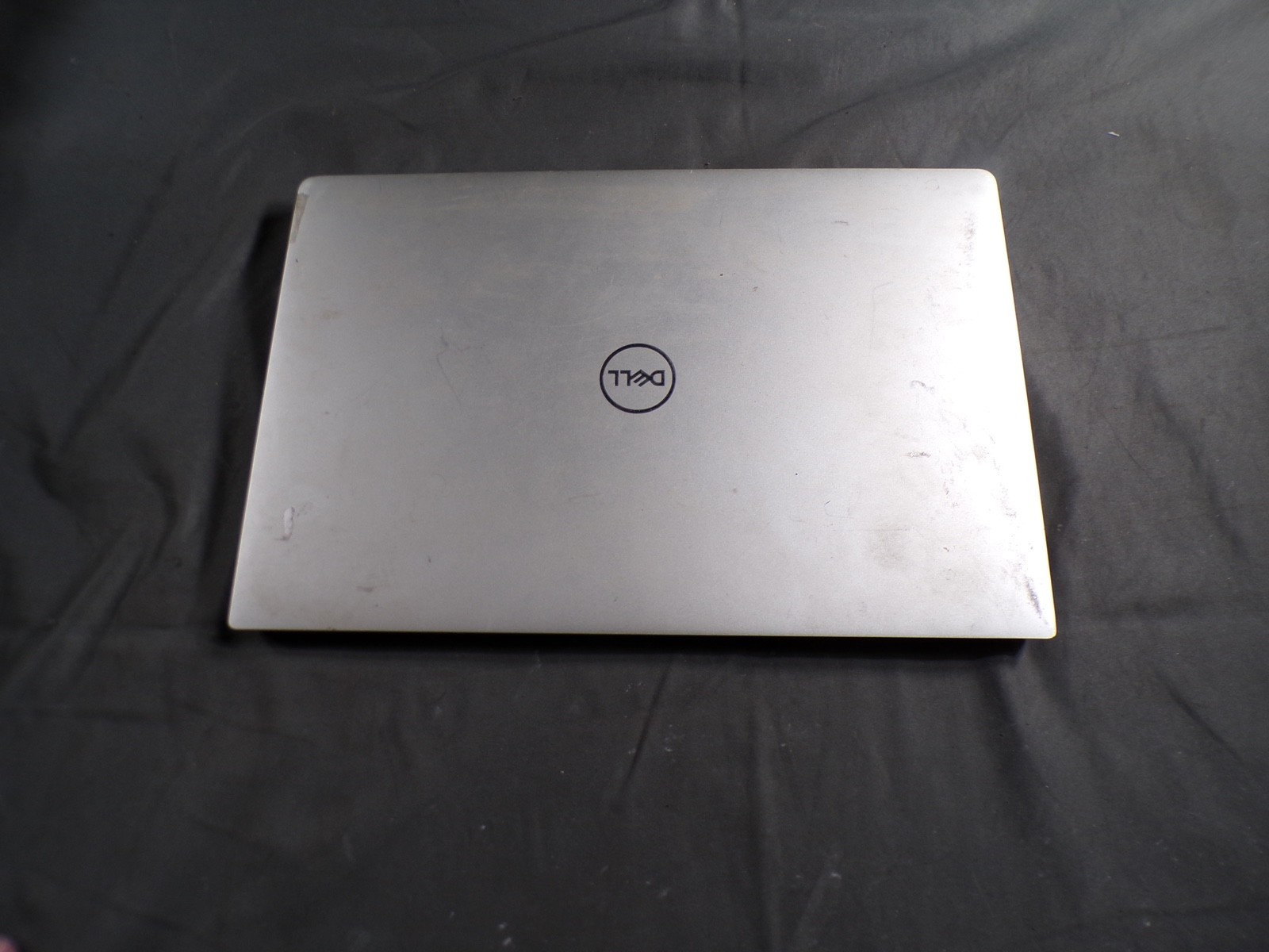 DELL XPS 13 9380 INTEL CORE I7 8TH GEN 8GB RAM **POWER ON NO IMAGE