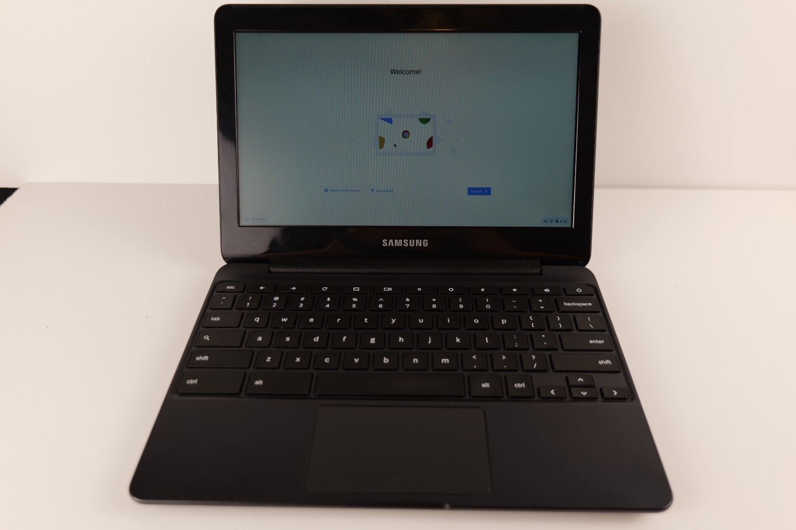Samsung (XE500C13) ‎1.6 GHz Intel Dual Core 11.6 Inch Display Chromebook w/Power