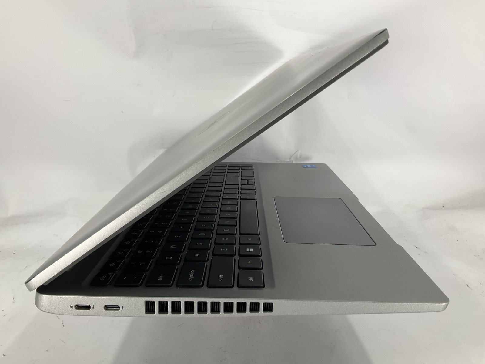 Dell Latitude 5530 15.6″ Core i5-1235U 512GB 16GB B Win 11 Pro *READ*