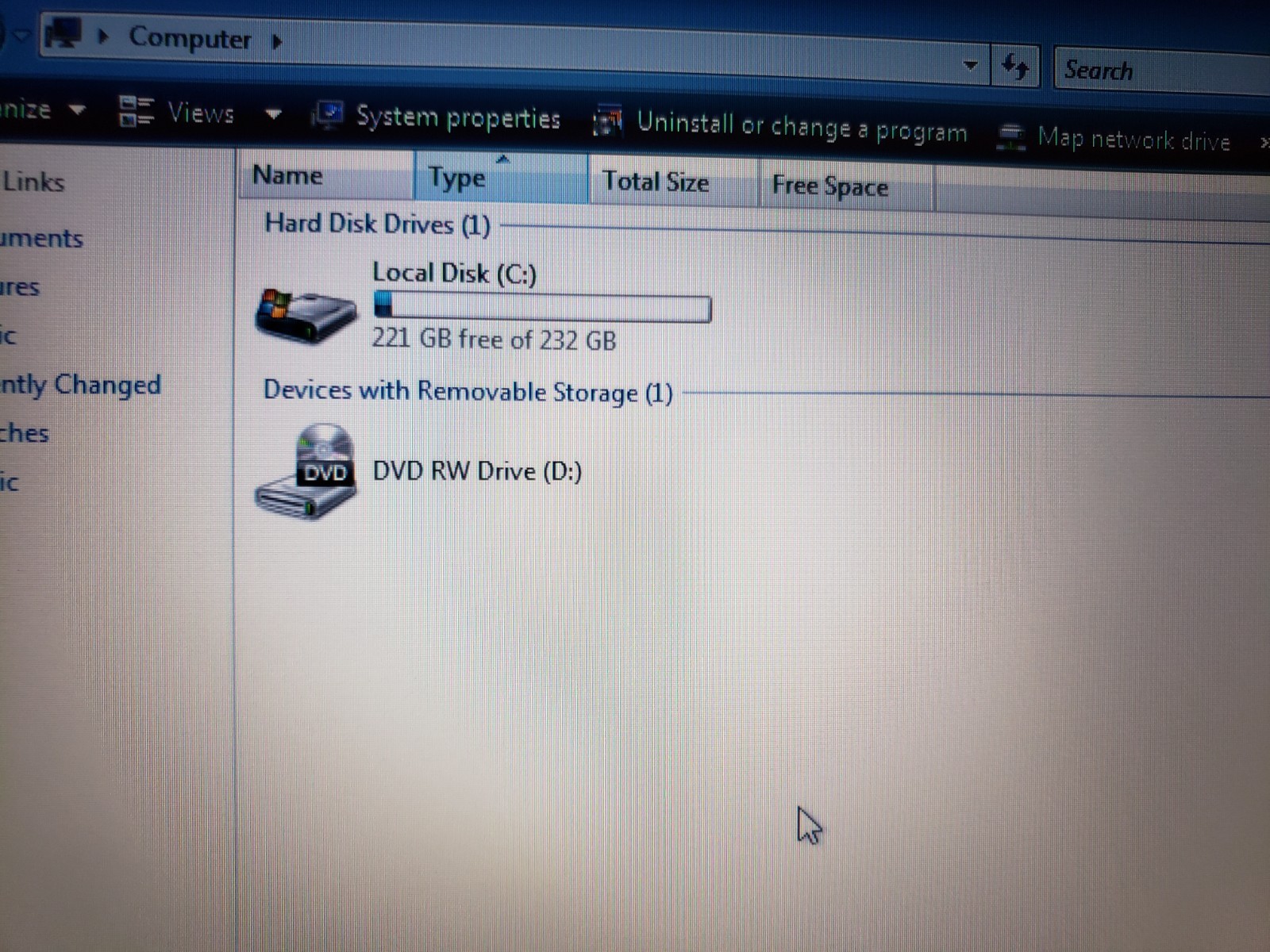 Dell Inspiron 1525 Yellow 15.4″ Gaming Laptop Core2 DUO 2.00GHz 2GB 250GB Vista