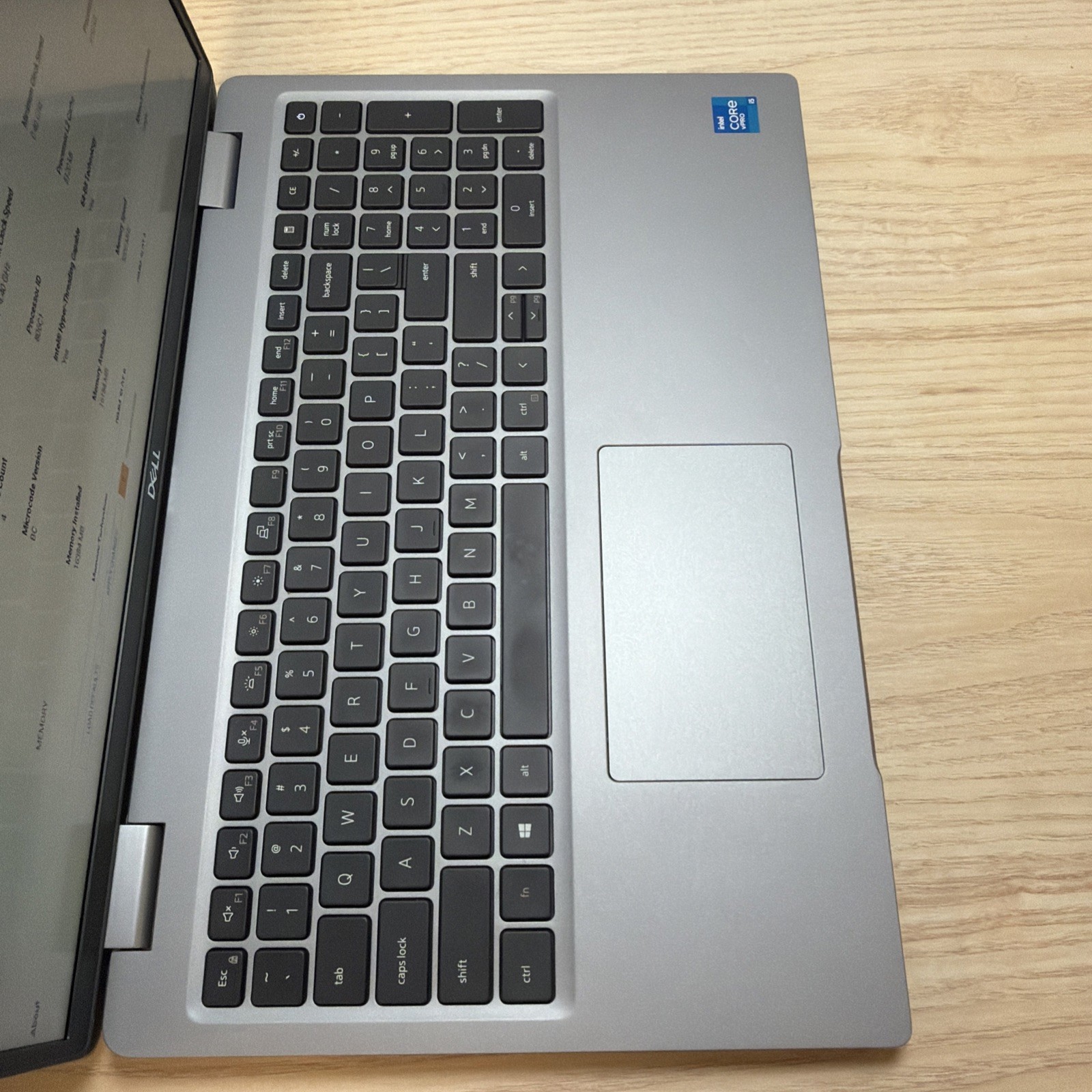 Dell Latitude 5520 i5-1145G7 16GB 512GB SSD 15″ FHD Win11 Fair