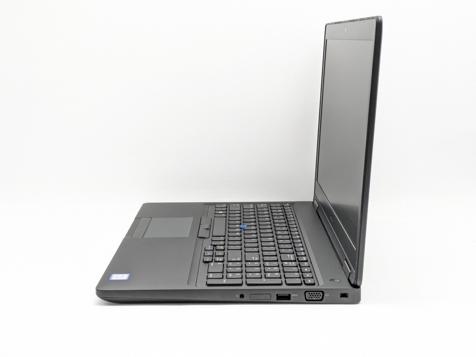 Dell Latitude 5590 15.6″ i5-8350U 16GB DDR4 256GB SSD Windows 11 Home