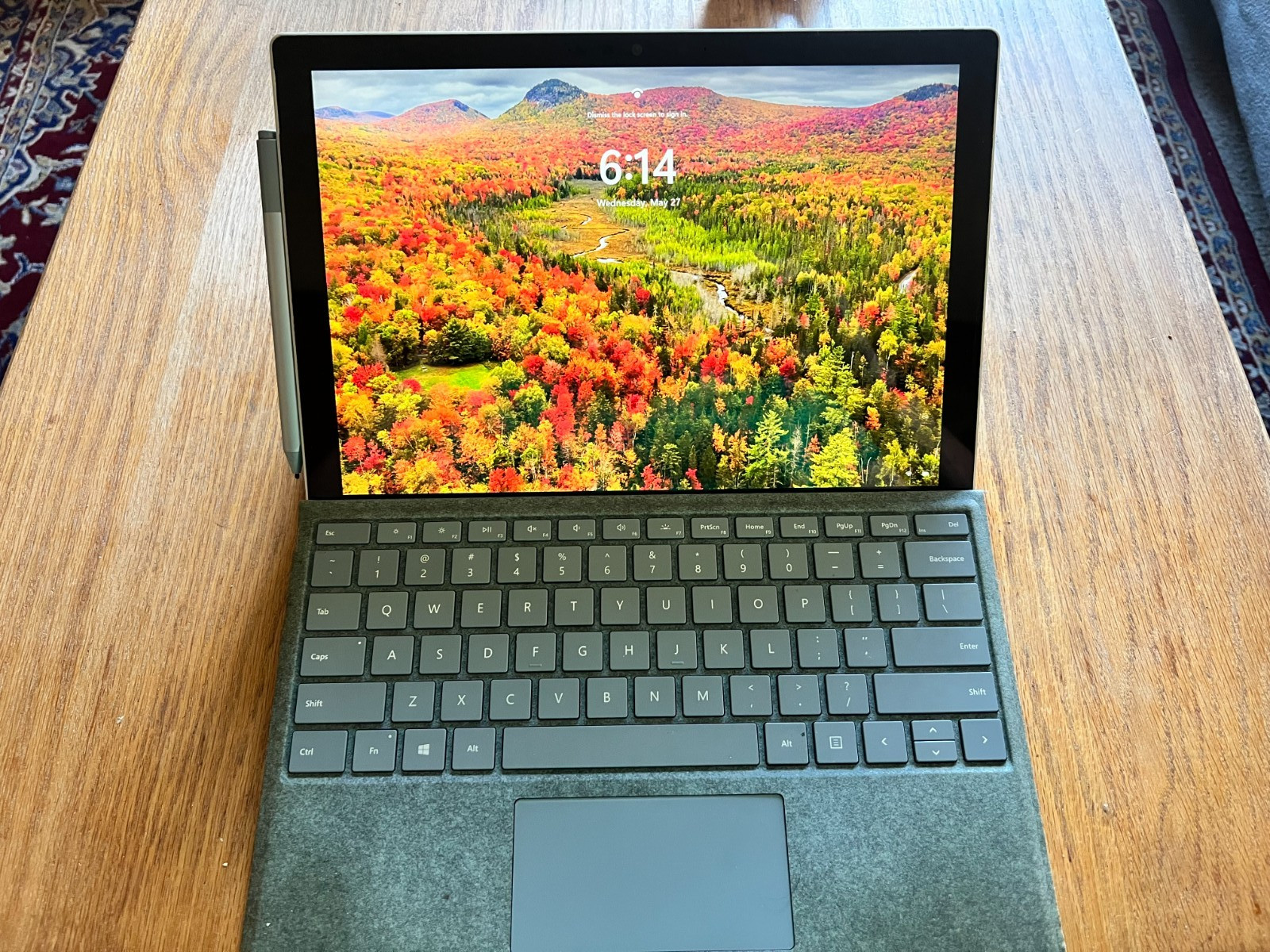 Microsoft Surface Pro 12.3 inch (256Gb, Intel Core i5 7th Gen., 2.60GHz, 8GB)…