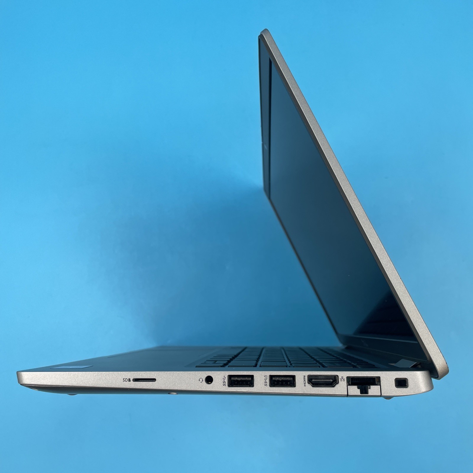 Dell Latitude 5420 | i7-1185G7 | 16GB RAM | 256GB SSD | NO OS | 49% BATT