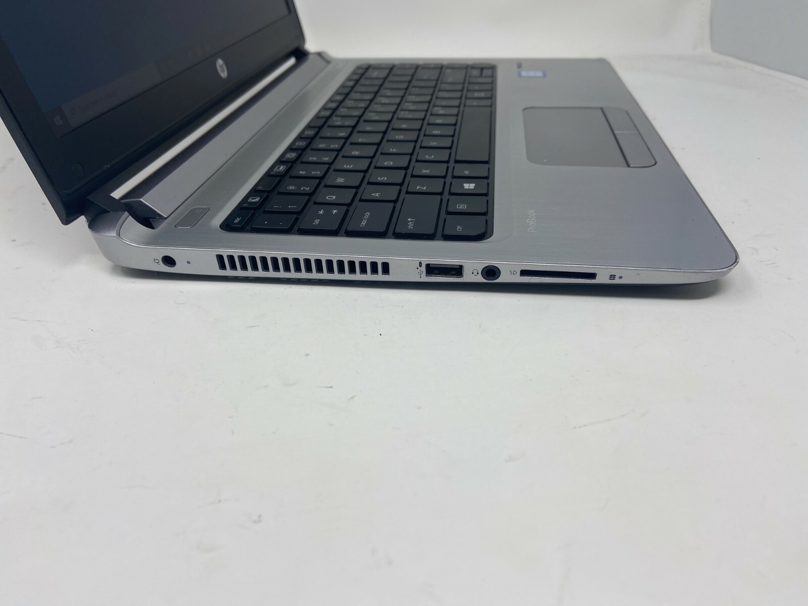 HP ProBook 430 G3 13.3″ Core i5-6200u 2.3GHz 16GB 256GB SSD Win 10 Laptop