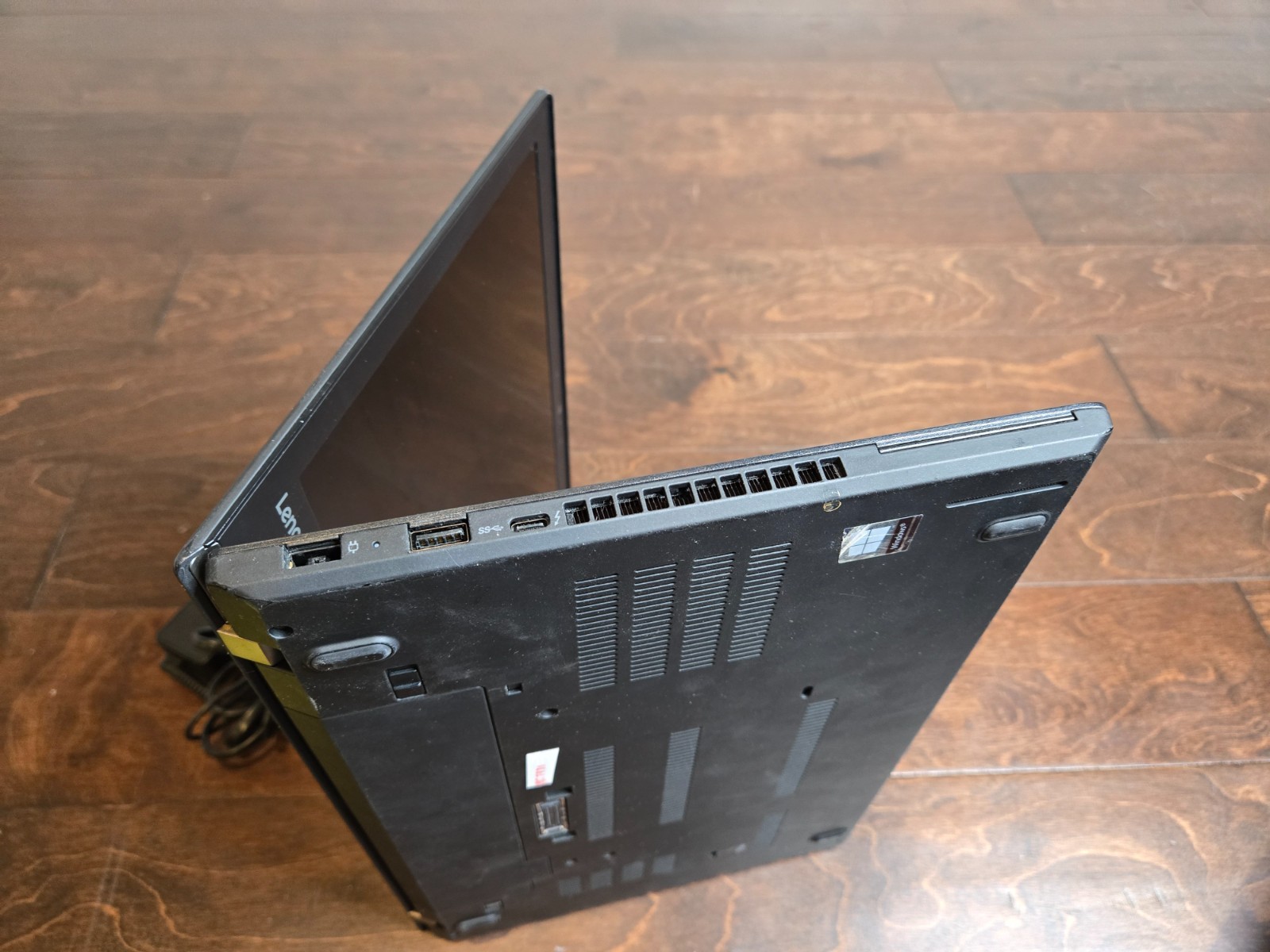 Lenovo ThinkPad T470 Laptop Core i5 7200U 2.5GHz 8GB RAM 256GB nVme W11P Charger