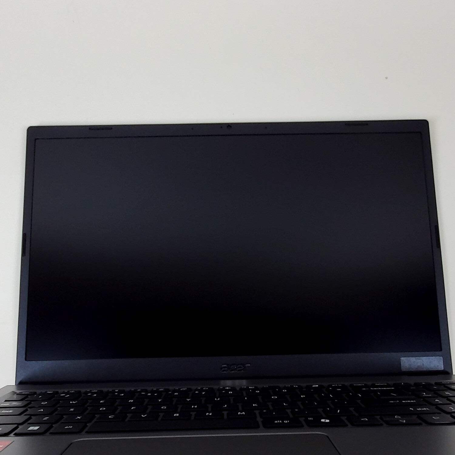 Acer Extensa 15 N23C3 15.6″ Ryzen 3 7320U 2.4GHz 8GB RAM 256GB SSD