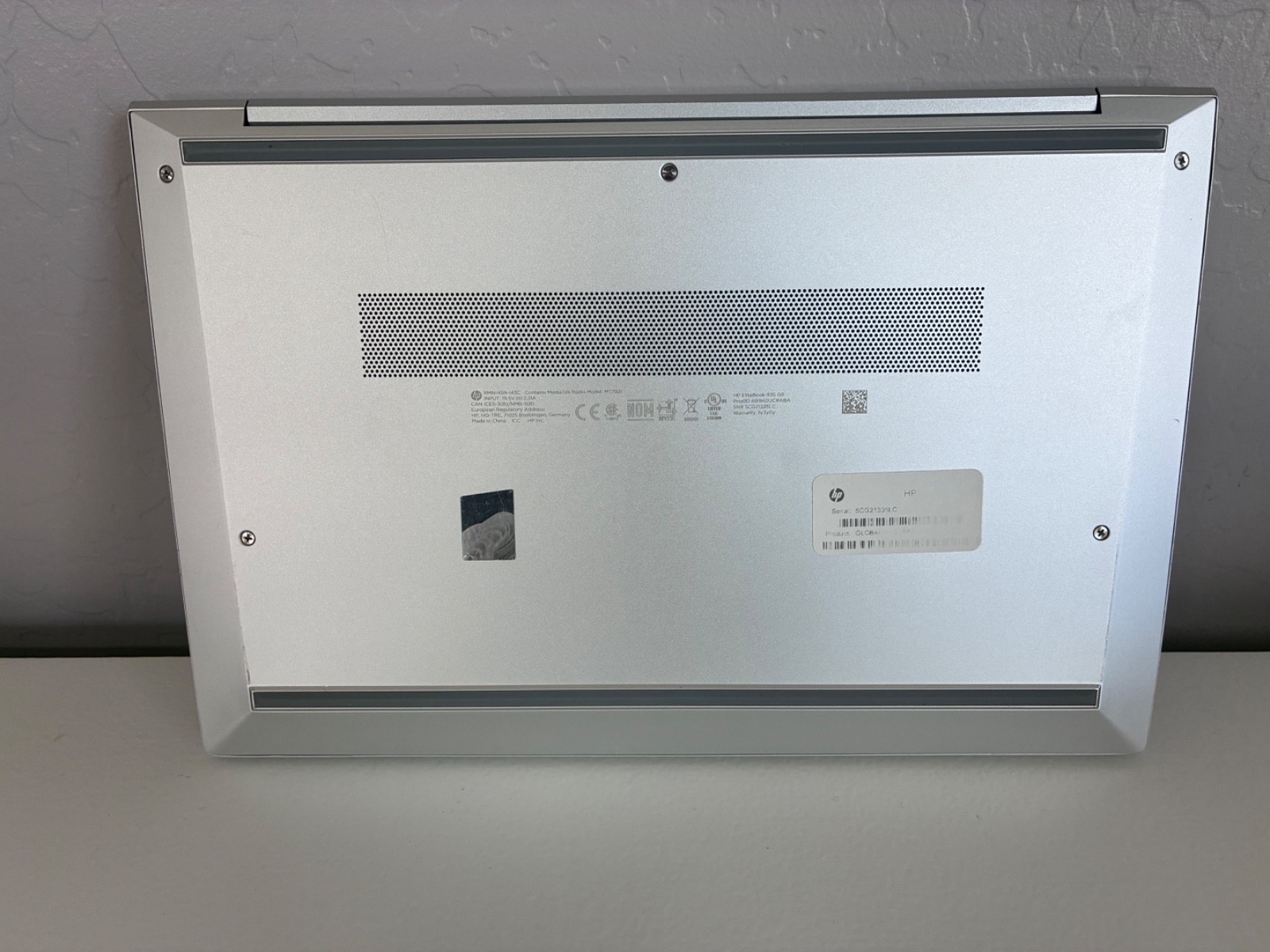 HP EliteBook 835 G8 13′ AMD Ryzen 7 PRO 5850U 512GB NVMe 16GB RAM
