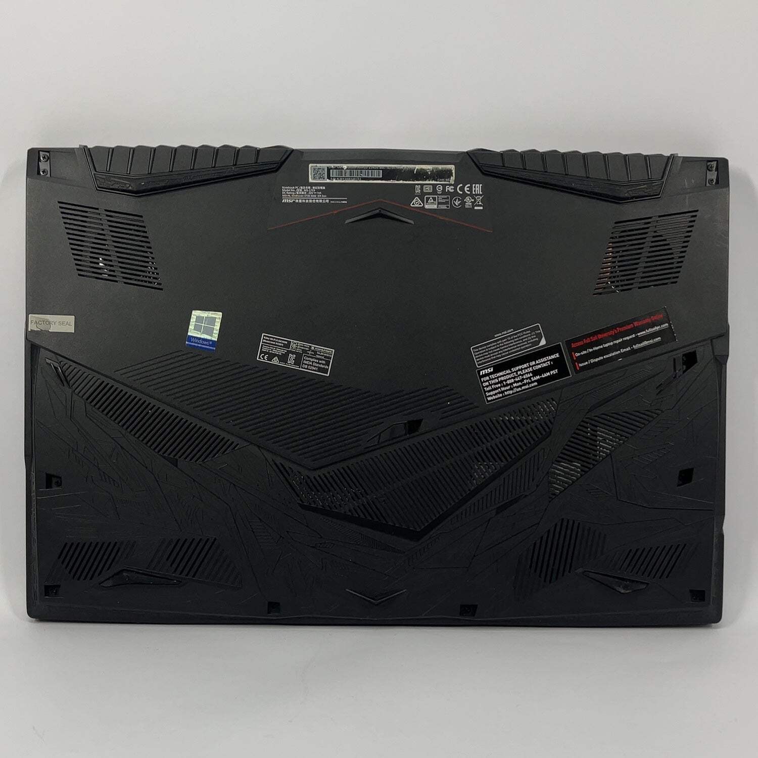 MSI Raider GE75 i7-10750H 16GB RAM 1TB SSD 512GB SSD GeForce RTX 2080 Super
