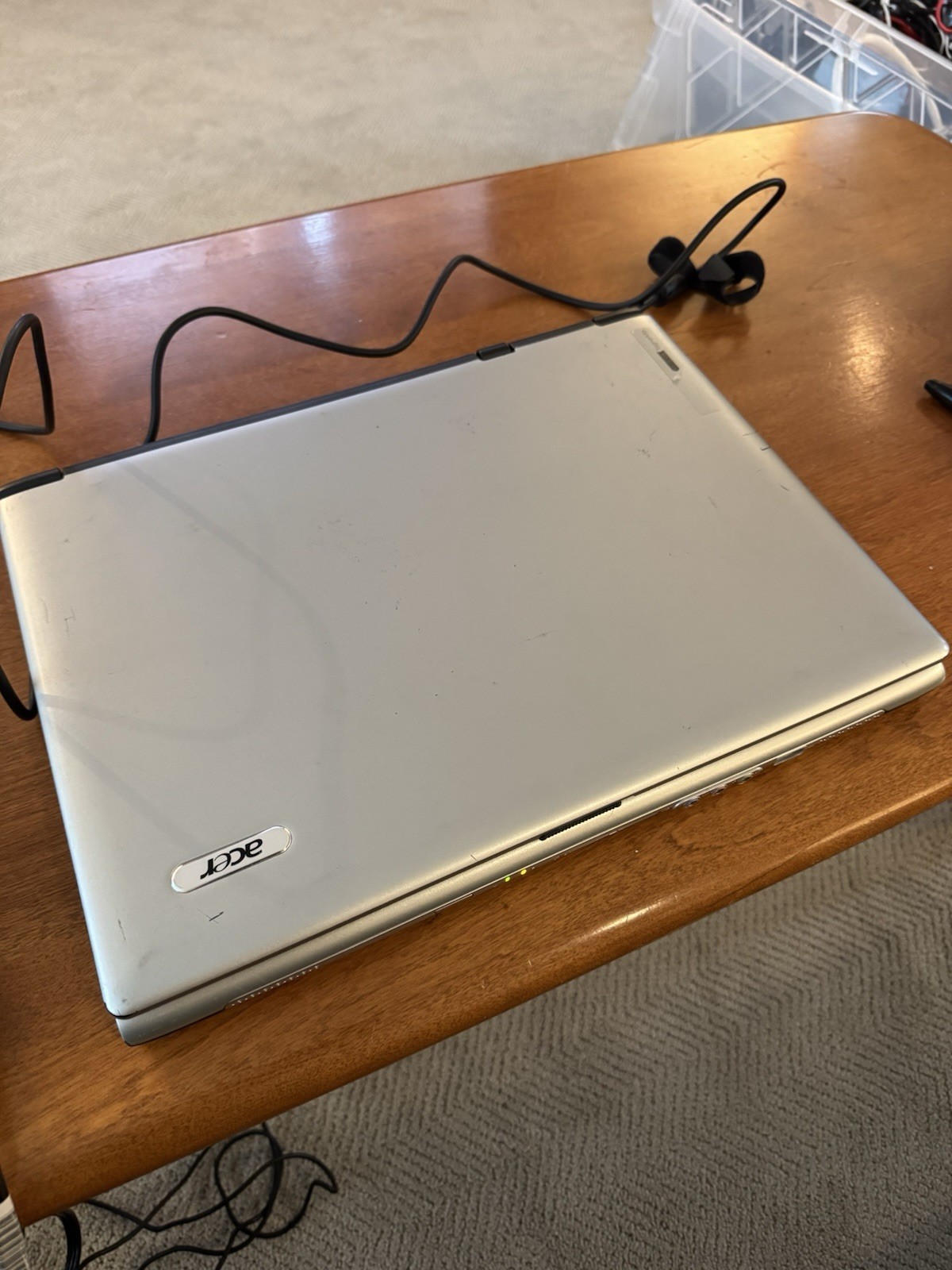Acer Aspire 3000 Series Laptop 3004WLMi No Operating System