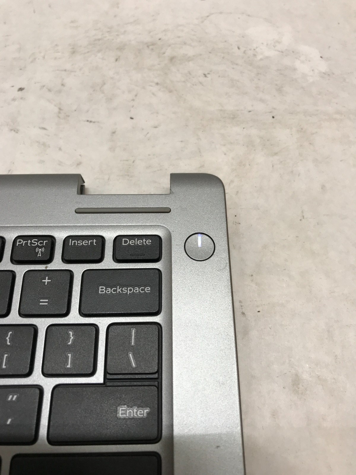Dell Latitude 3310 2in1 13″ Intel Core i5 NO RAM NO SSD/OS For Parts AS IS! – DW
