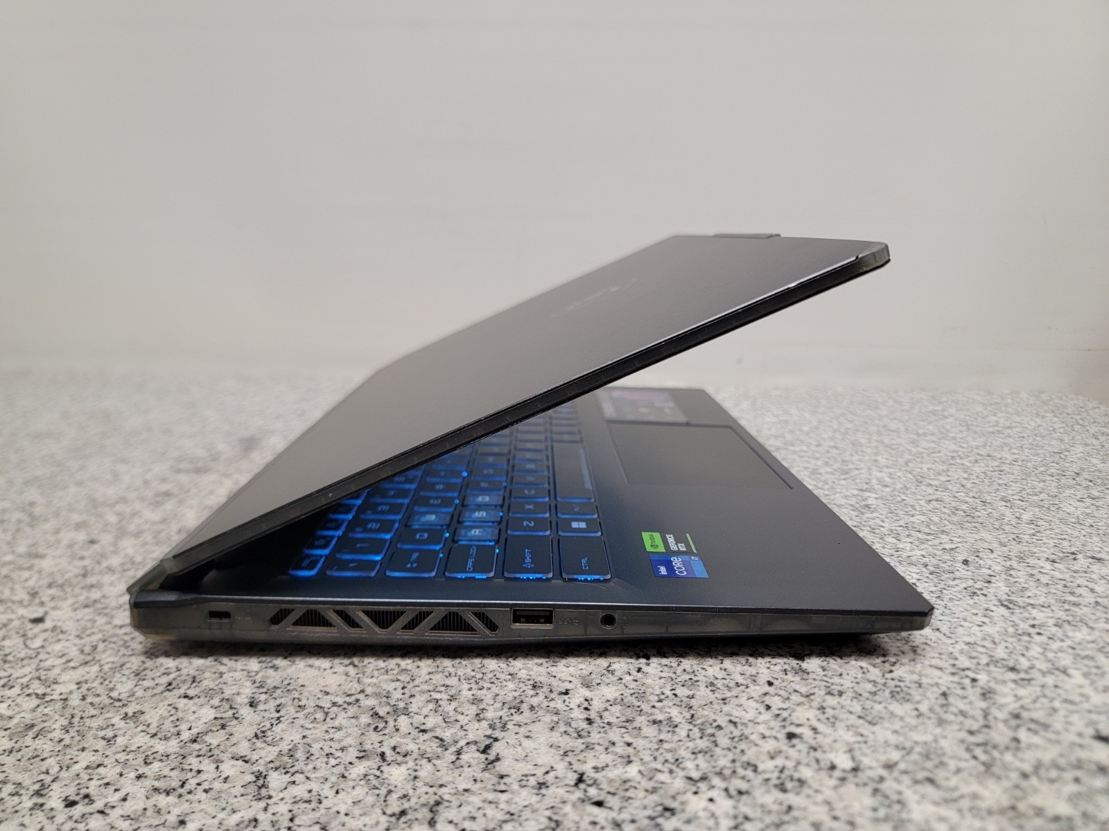MSI Cyborg 15 A12V 15.6″ i7-12650H 2.3GHz 8GB RAM 512GB SSD GeForce RTX 4060