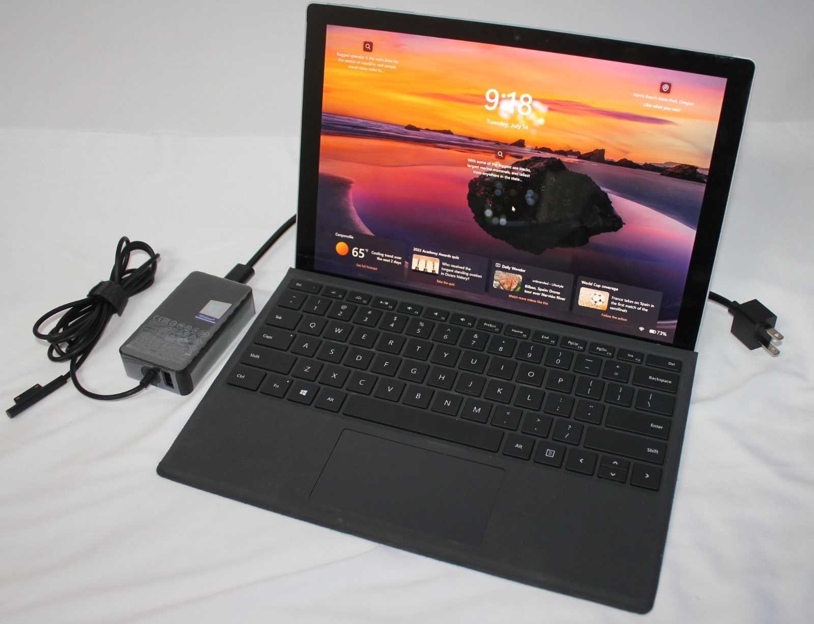 Microsoft Surface Pro 6 – Bundle -i5 Quad Core, 256GB SSD/8Gb RAM, Win 11 Pro