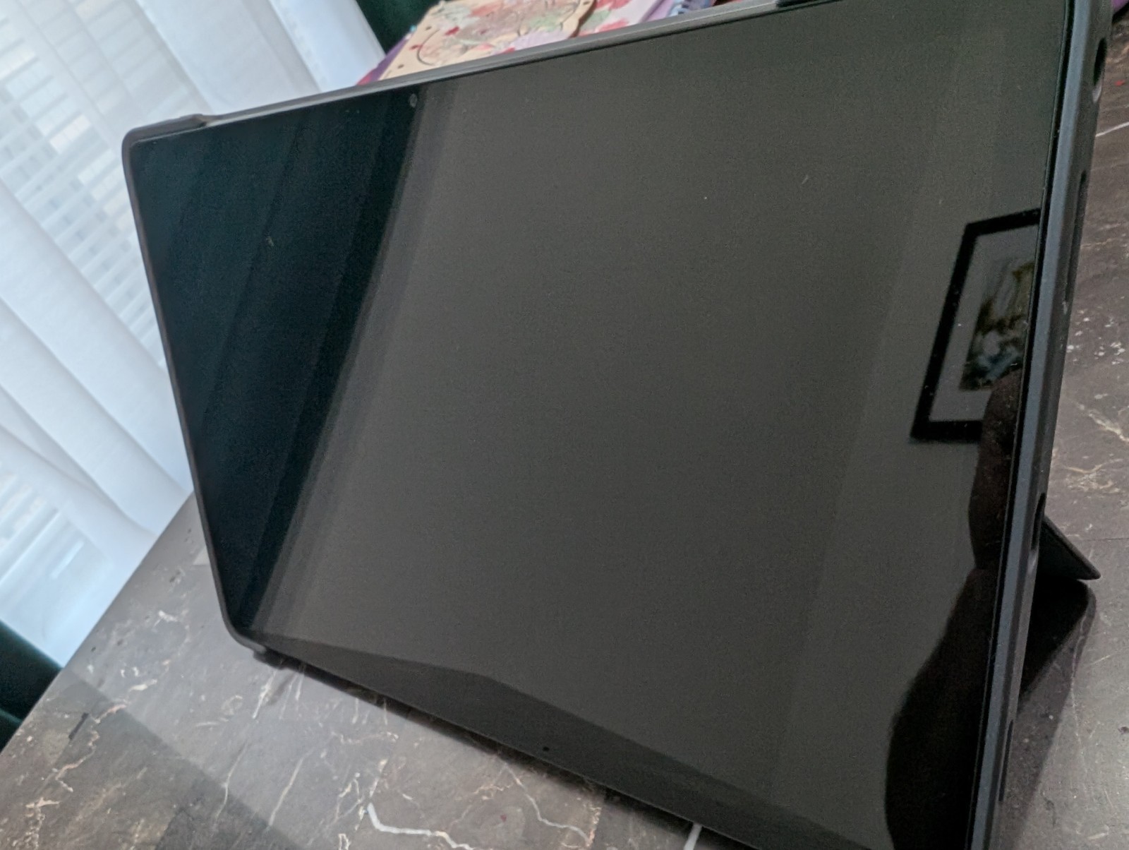 ab P11 (Gen 2) – Storm Grey Great Condition No Scratches Used A Few Times