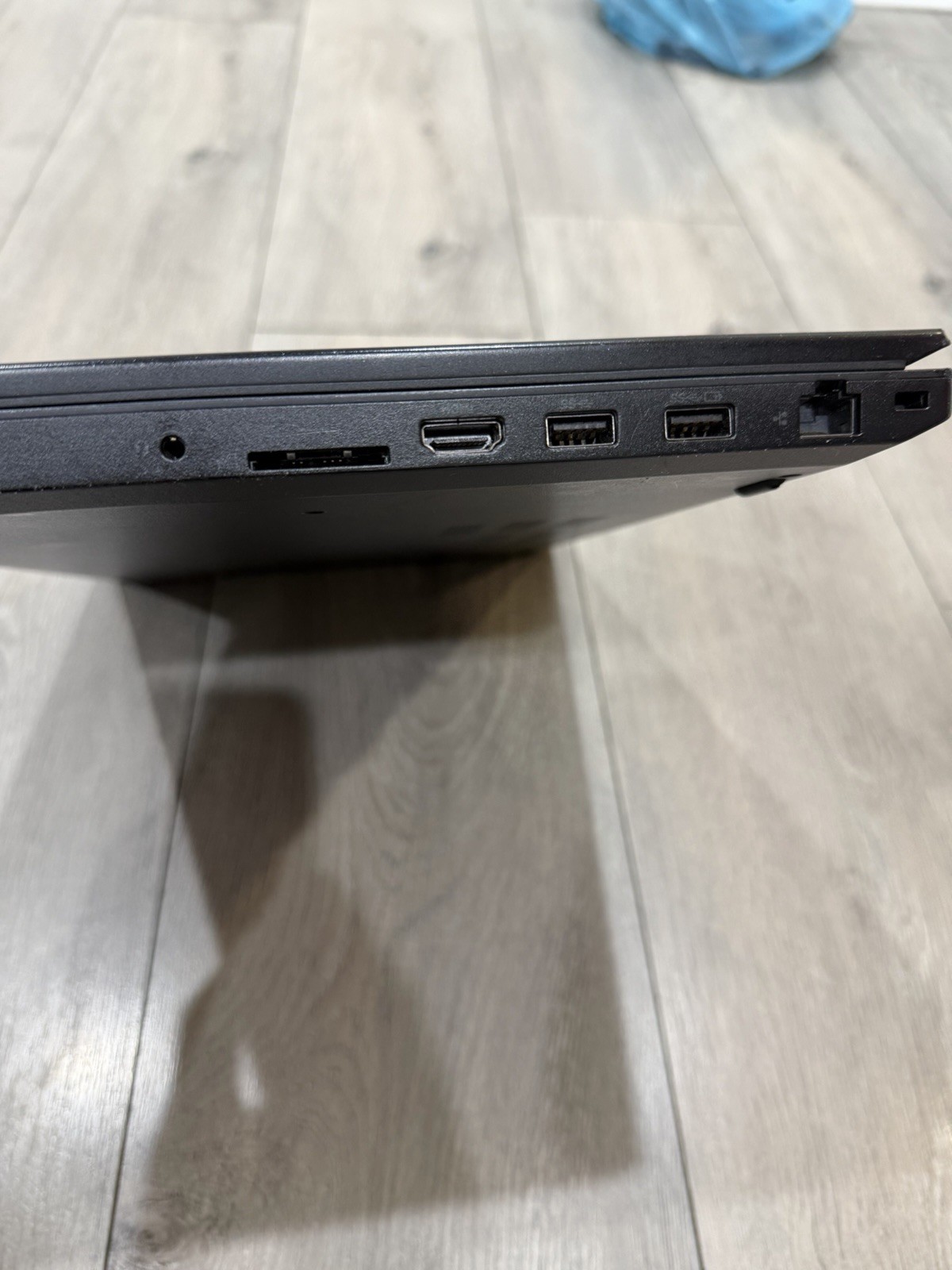 Lenovo ThinkPad P15v Gen 3 i7-12700H 16GB 512GB SSD T1200 Win 11 Pro