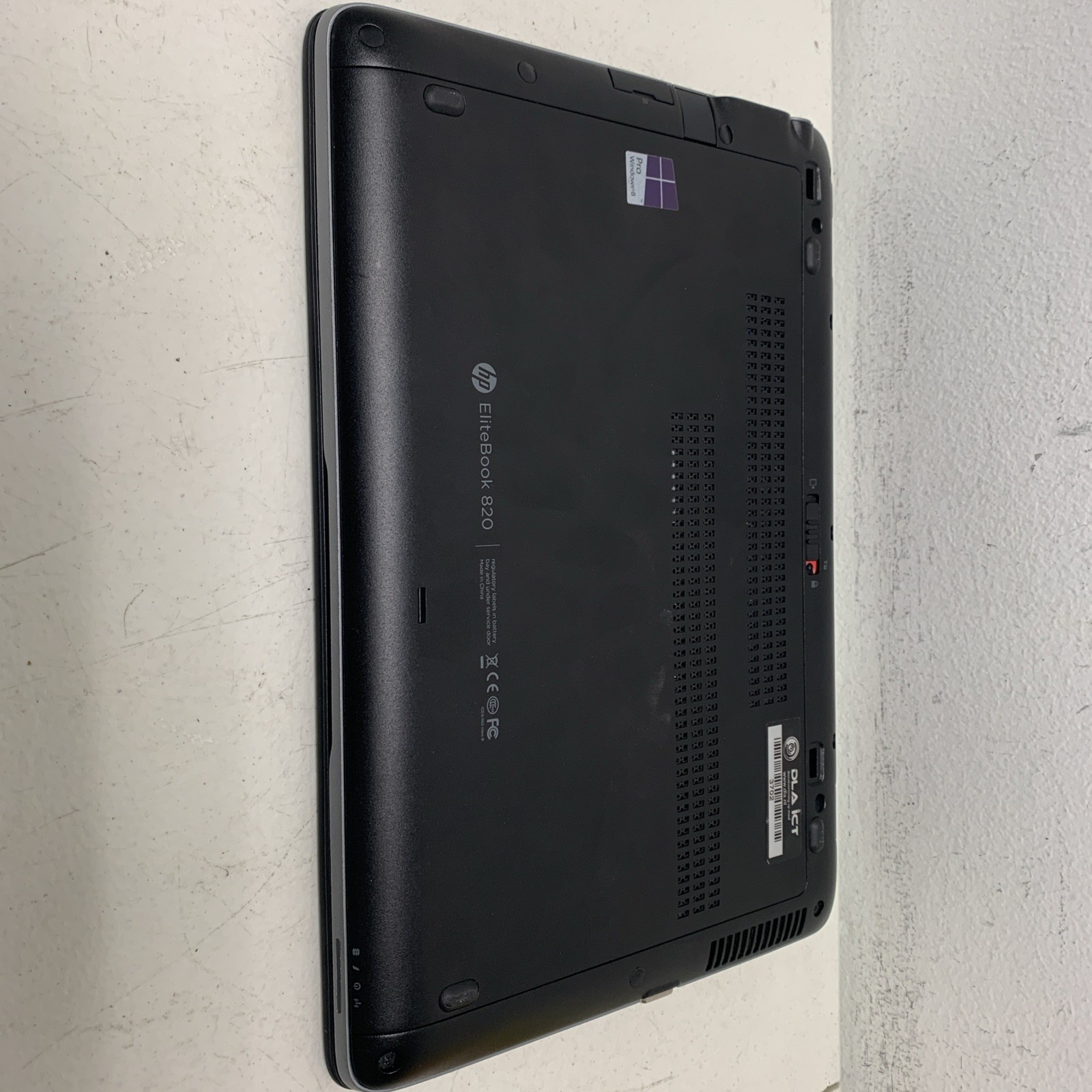 HP EliteBook 820 G1 i7-4500u CPU 1.8GHz 8GB RAM 32GB SSD Crome Flex