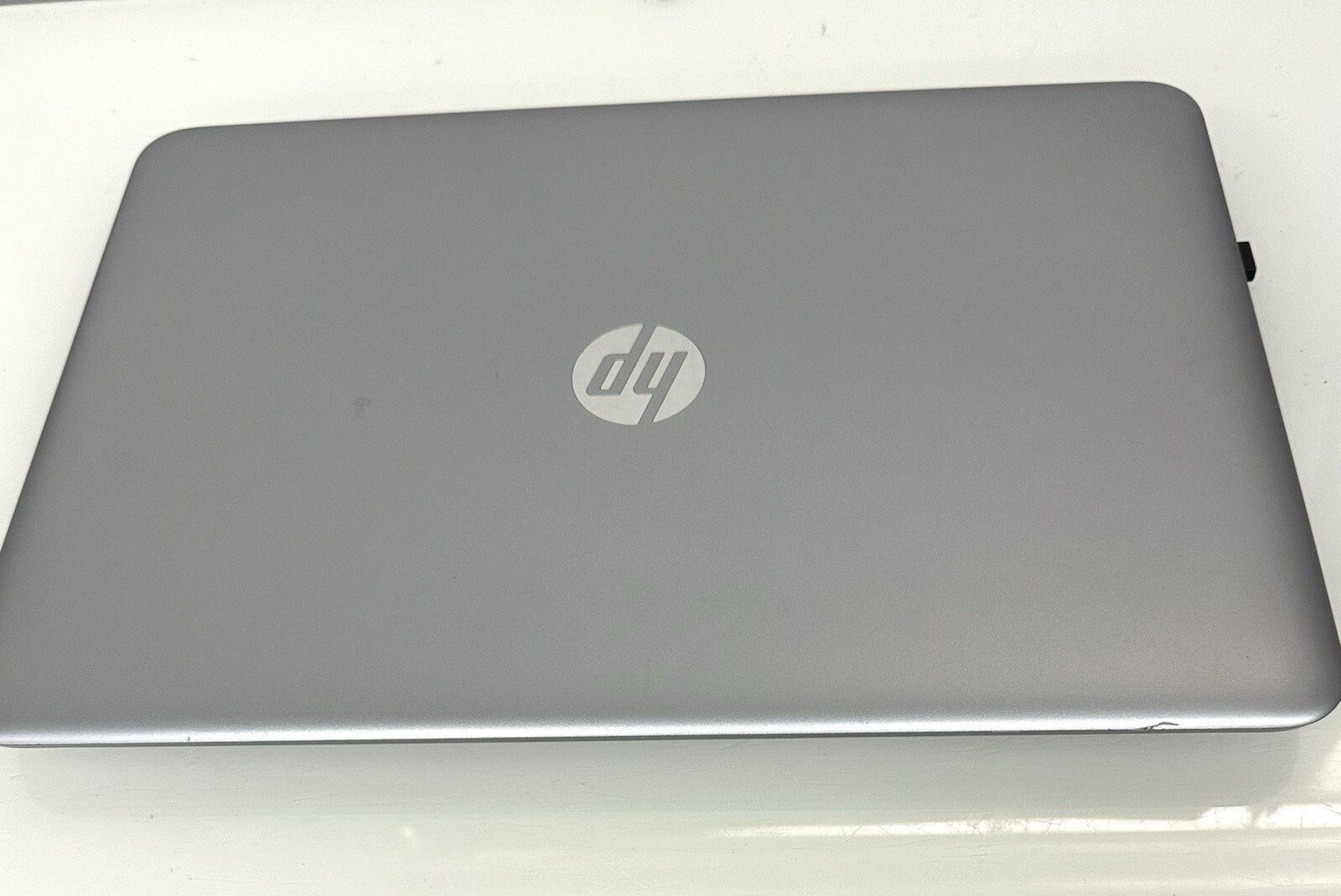 HP ProBook 450 G4 Core i5-7200U @ 2.50GHz 4.00GB RAM 256GB SSD Winsows 10Home