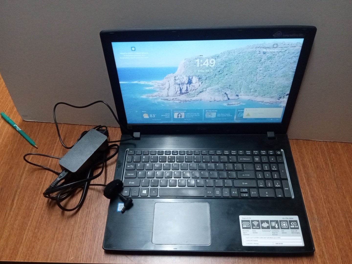 Aspire E 15 ACER Intel Core 2.2 I’mghz turbo boost 3.4ghzd 6GB memory 1000gb hdd