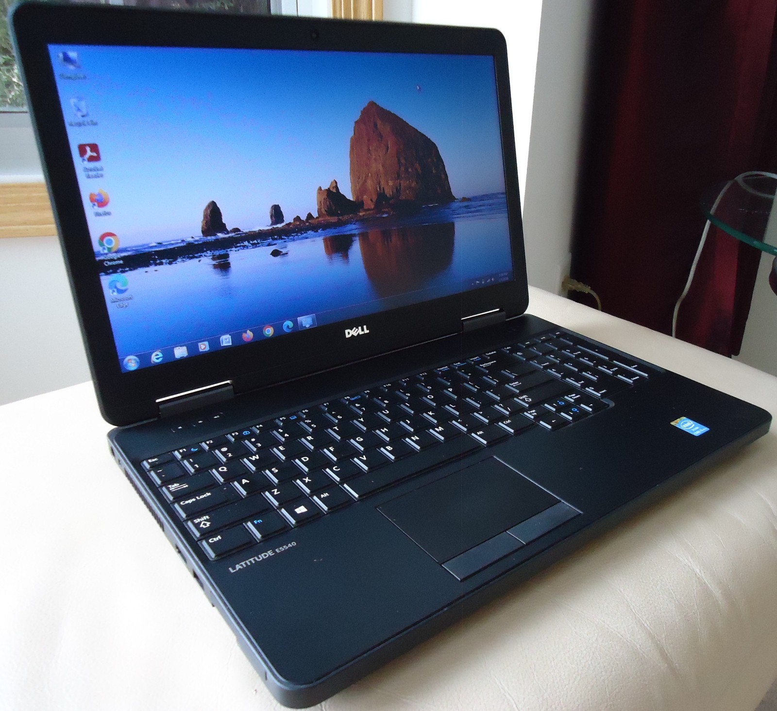 DELL LATITUDE E5540 Core i5-4200U 1.60GHz 500GB 8GB WINDOWS 7 Pro MS Office