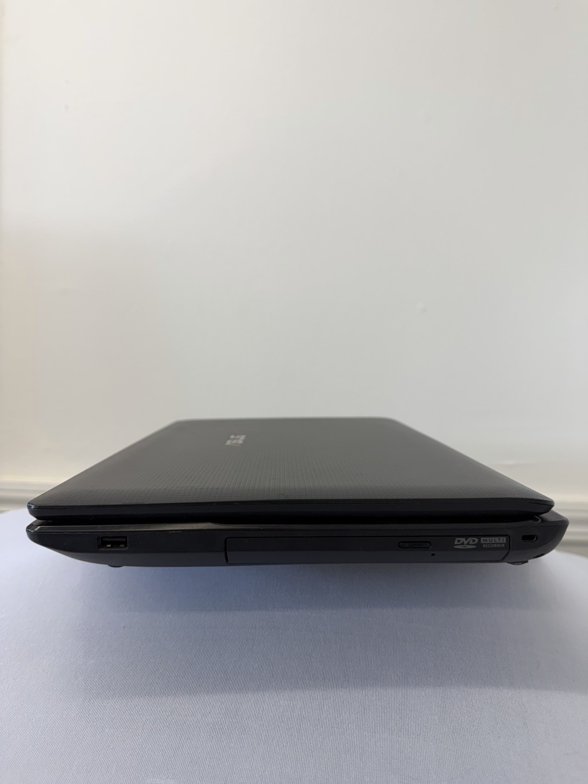 Asus A54C Laptop – Good Screen – Intel Pentium B970 – Read Des