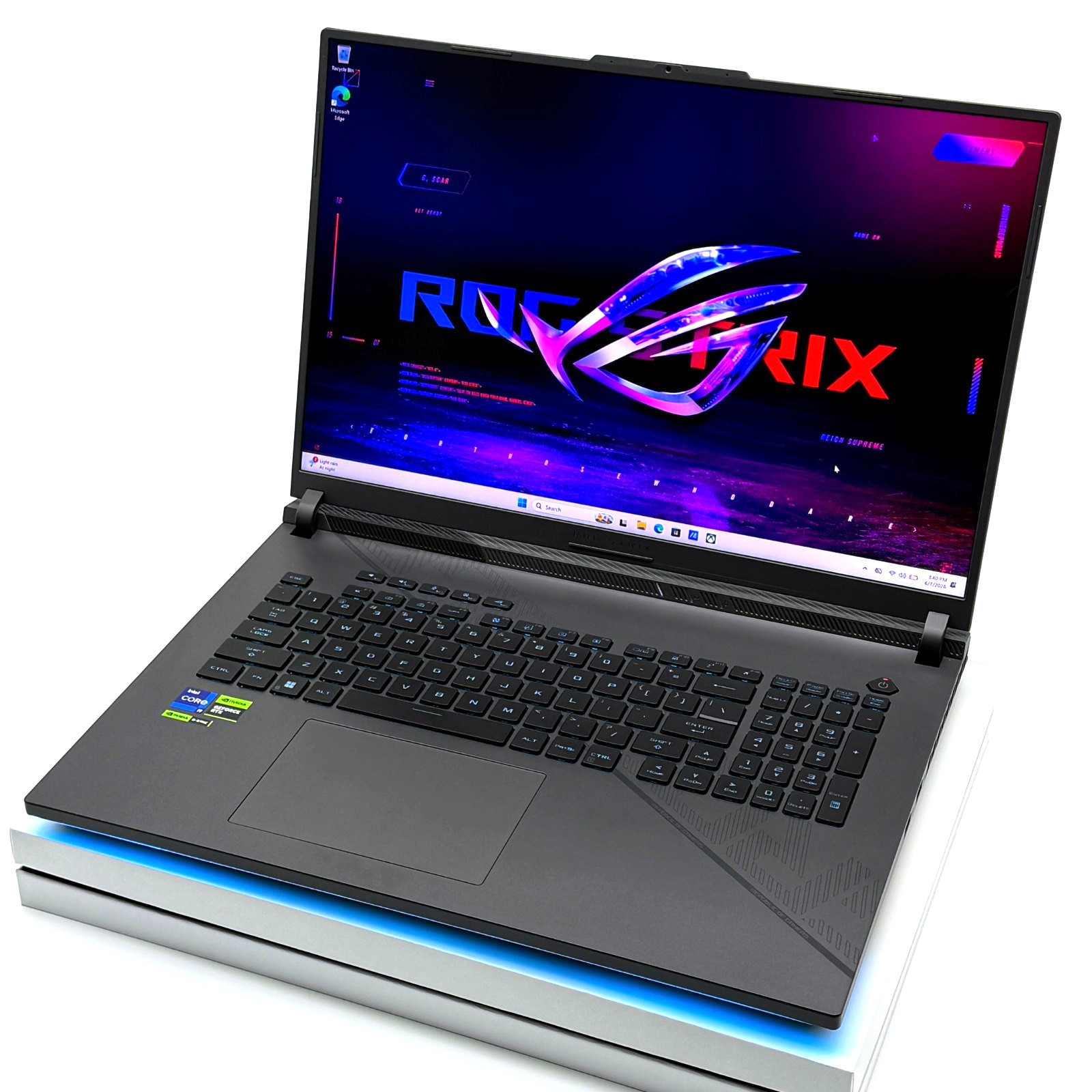 Asus ROG Strix 18 G814 240Hz QHD+ 2.2 GHz i9-14900HX 32GB 2TB RTX 4080