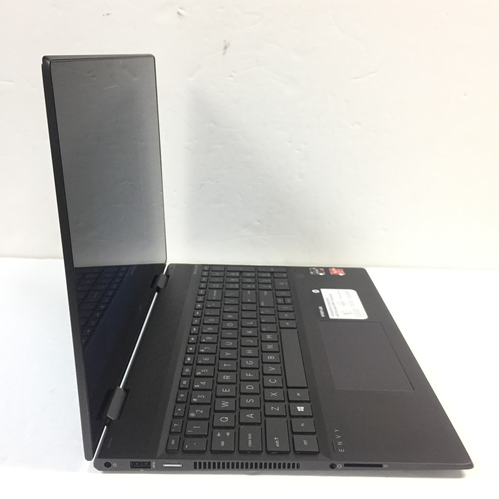 HP ENVY X360 15m-ds0023dx 15.6″ FHD Touch Laptop/AMD Ryzen 7 3700U/8G/256GB/W10H