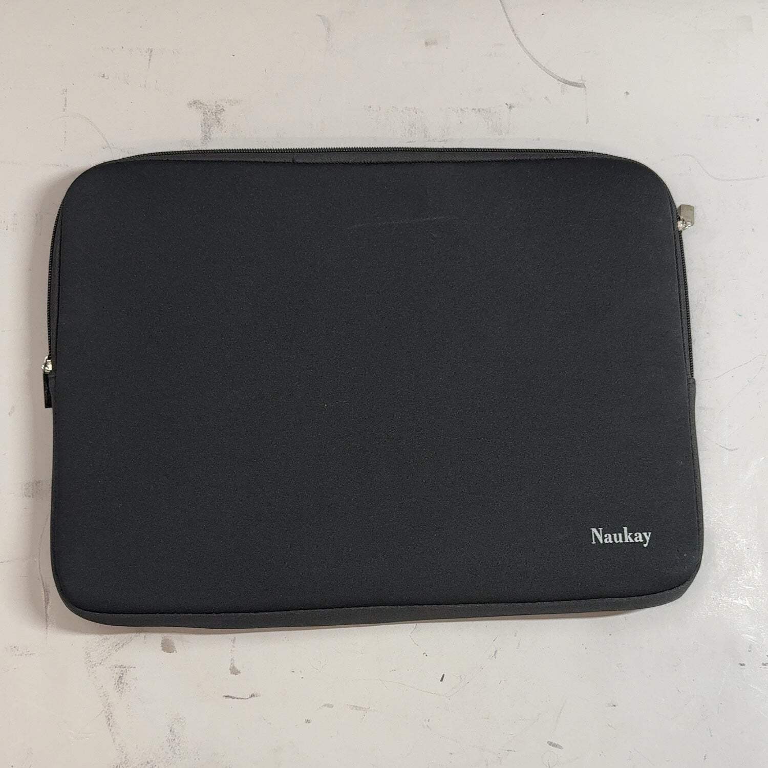 Asus vivobook F513E F513E 13.3″ 2.5GHz SSD 16GB SSD