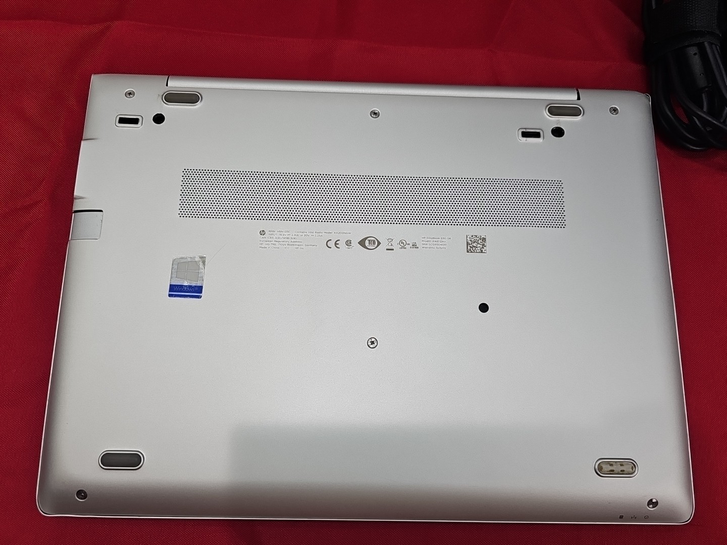 HP Elitebook 830 G6 14″ i7-8565u 1.8ghz 16GB RAM (NO SSD)
