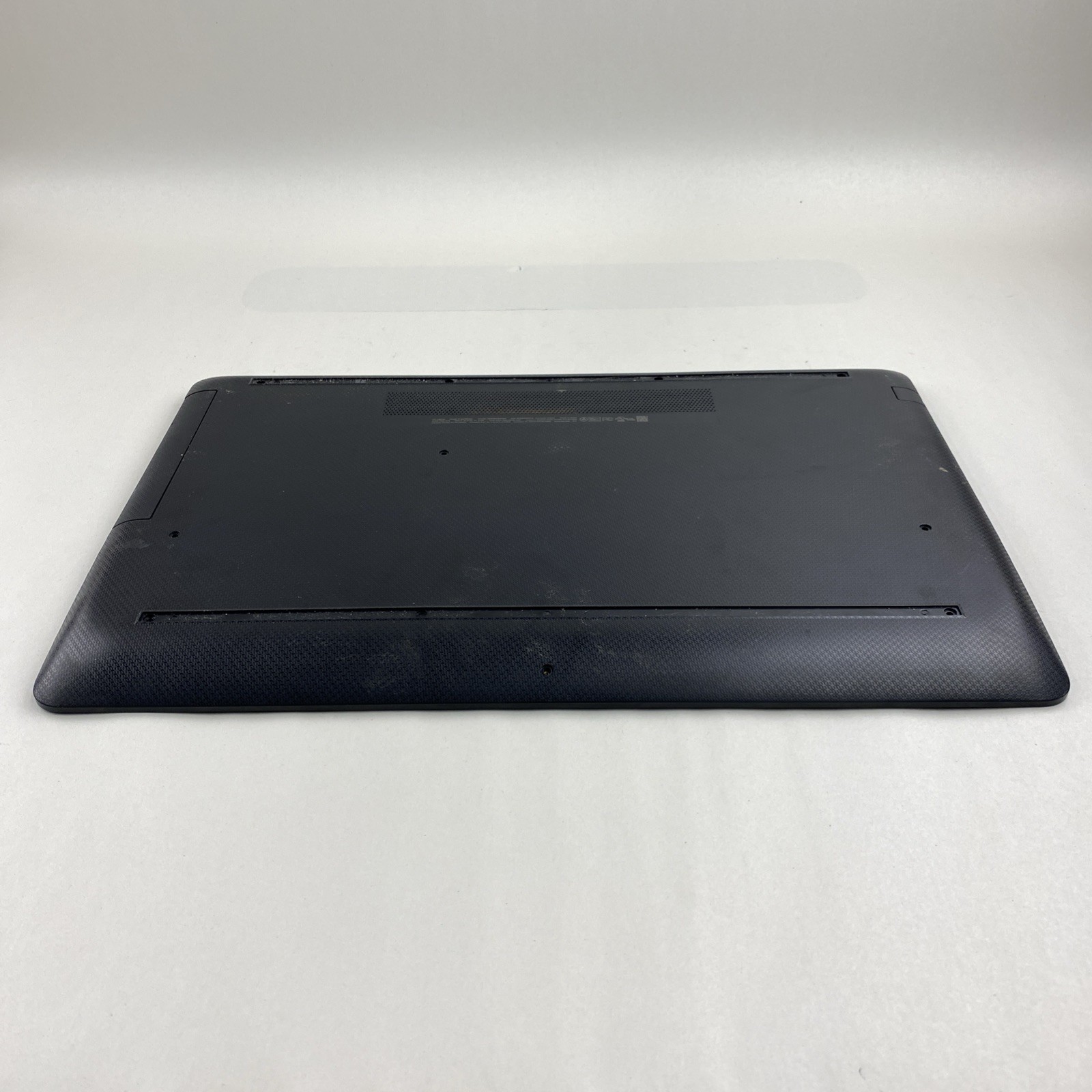 HP 17-by1053dx Intel Core i5-8265U 1.60GHz 8GB RAM No Screen No HDD No OS