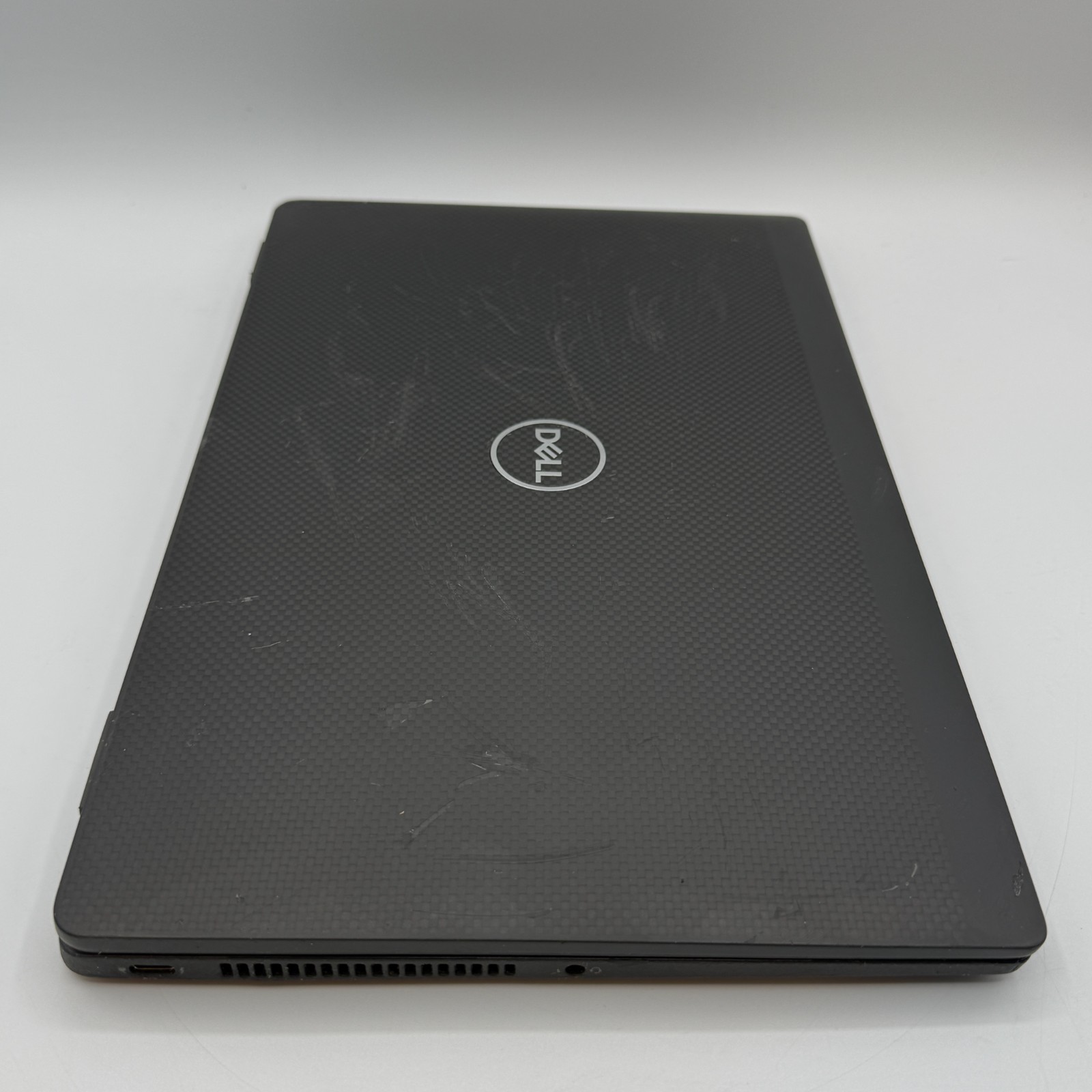 Dell Latitude 7420 i7-1185G7 16GB RAM 256GB SSD 14″ FHD Win 11 Pro Laptop Fair