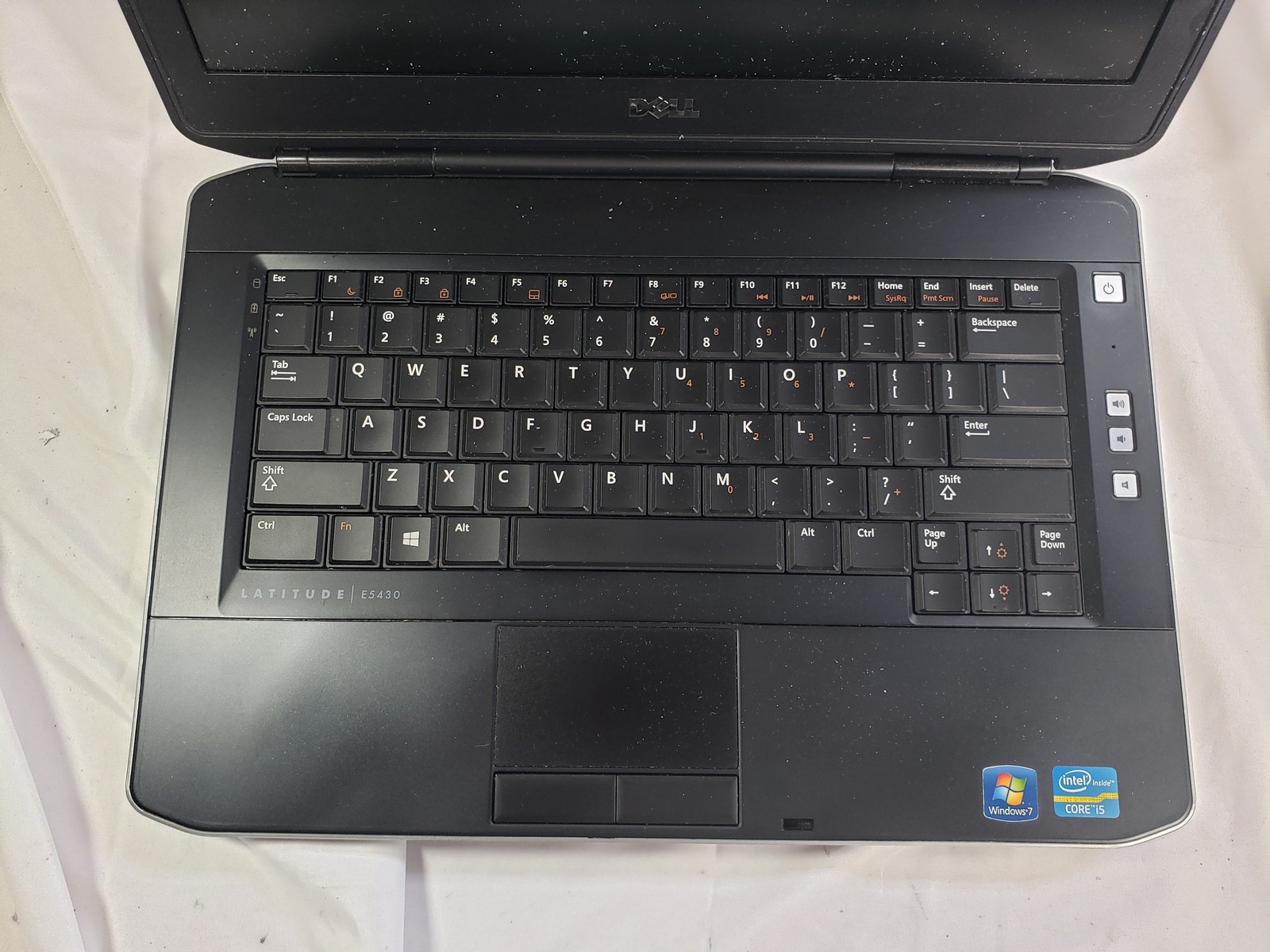 Dell Latitude E5430 Intel Core i5-3230M @ 2.60GHz 8 GB No Drive 14.0″