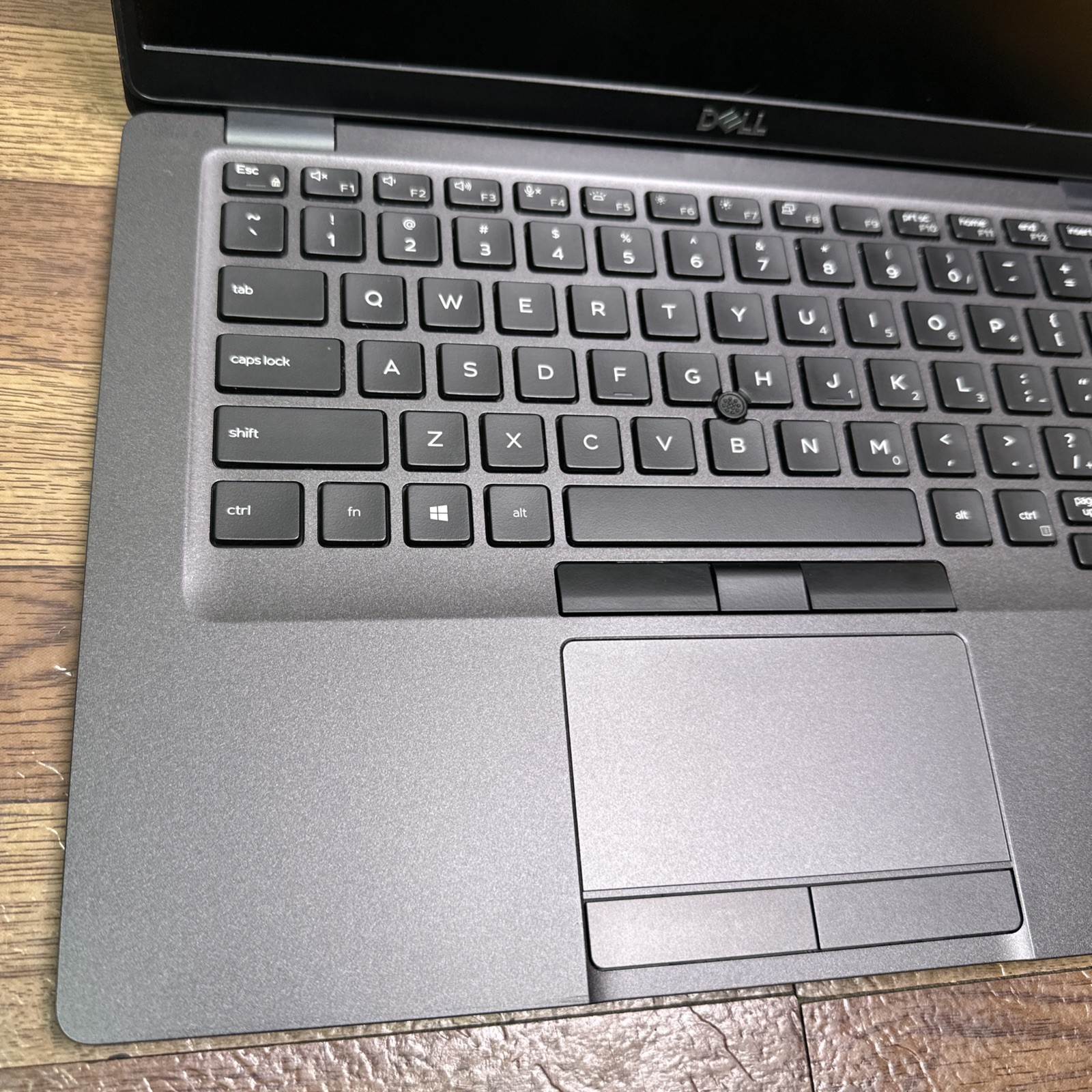 Dell Latitude 5400 14” Core i5-8350U 1.70GHz 256GB SSD 16GB RAM DDR4