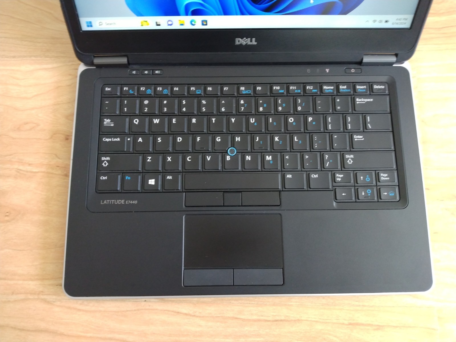 Used Dell Latitude E7440 Win 11 Pro 512gb SSD Hard Drive 16gb RAM laptop