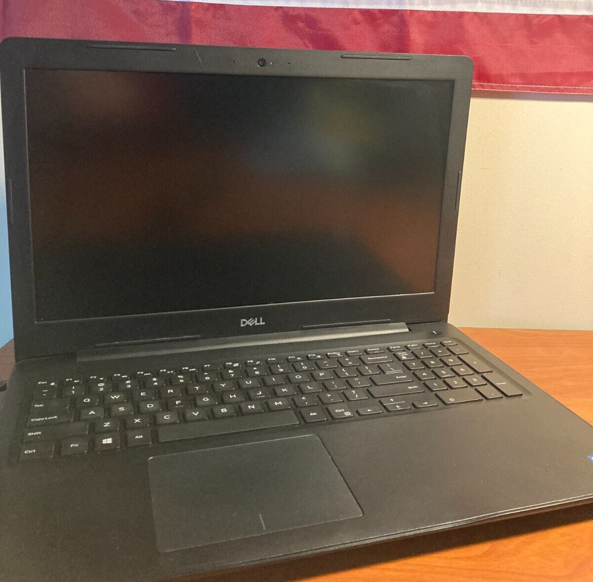 Dell Latitude 3590 Core i3 8130U 2.2GHz 4GB RAM 500GB HDD *FOR PARTS* **READ**
