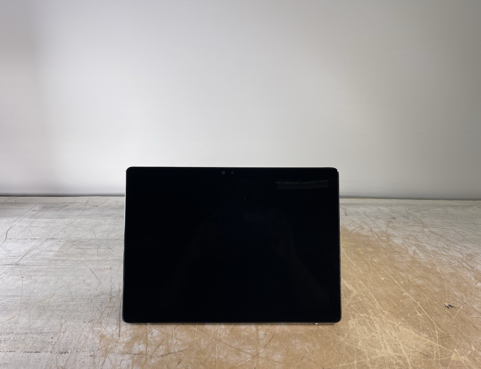 DELL LATITUDE 7210 2-IN-1 i5-10310U @ 1.70GHz, 8GB RAM, NO HDD/OS
