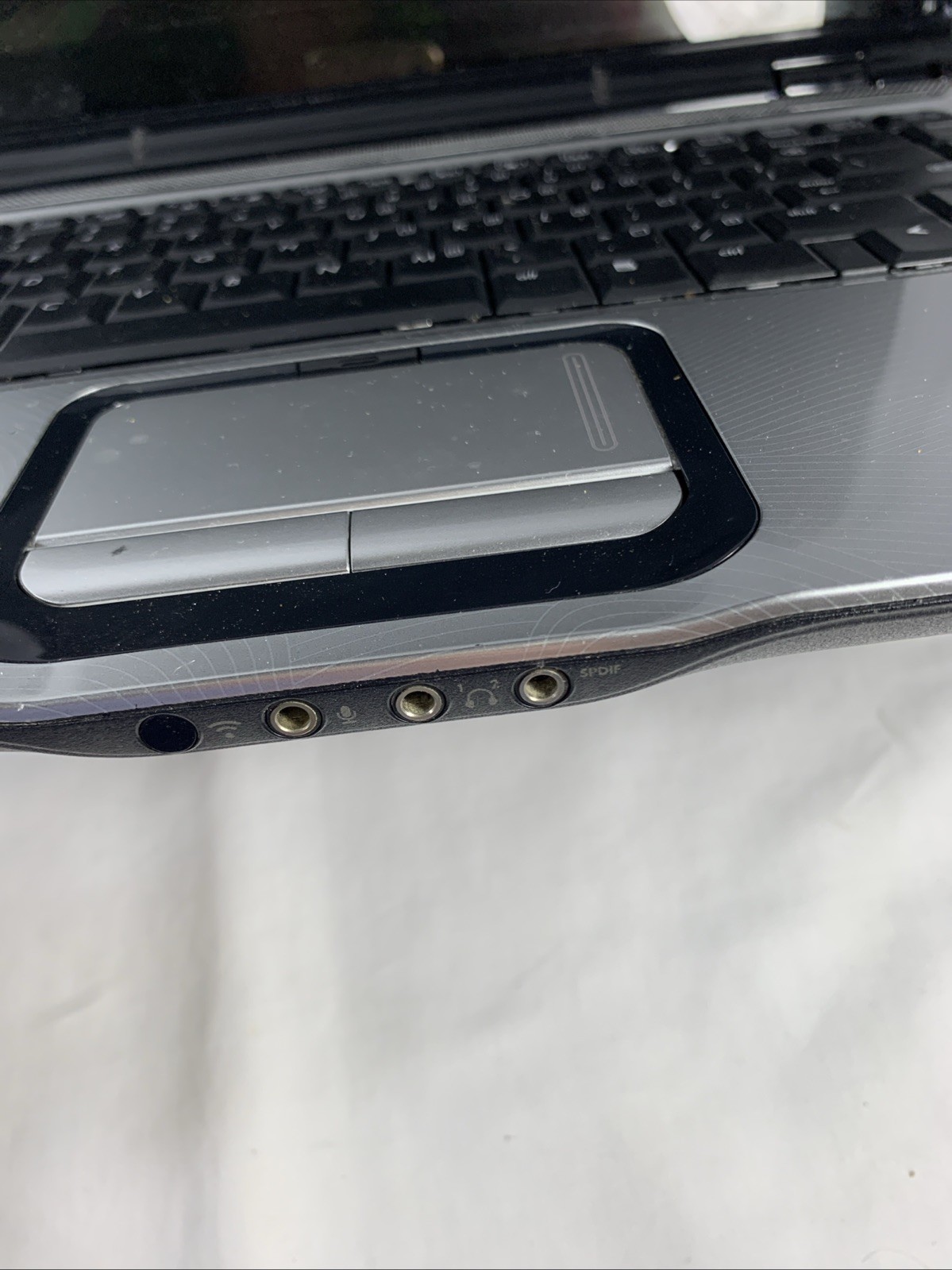 HP Pavilion Entertainment PC Laptop DV6000 “PARTS ONLY NOT WORKING”