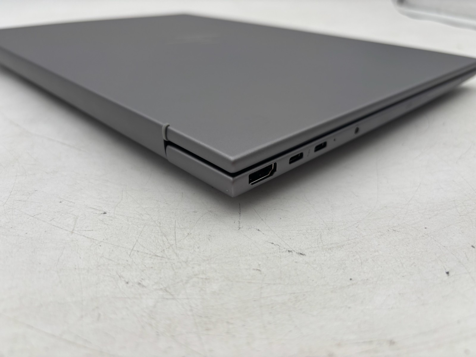 HP ZBook 8 G1i 16″ Workstation PC 512 GB SSD 32 GB RAM Ultra 7 255H Arc Pro 140T